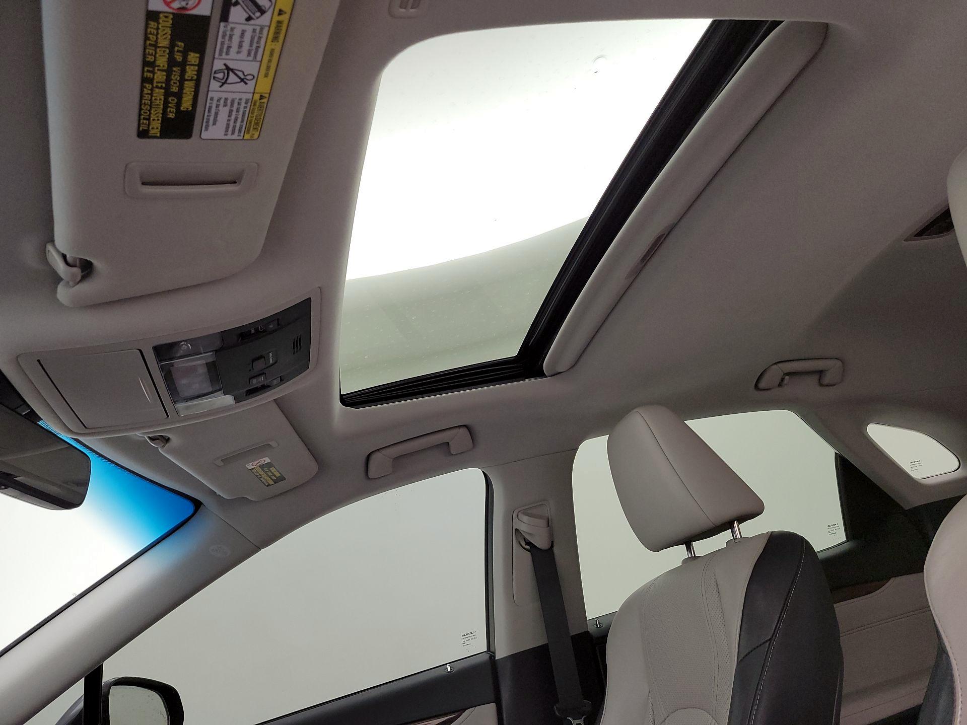 Thumbnail: 2017 Lexus RX - 20