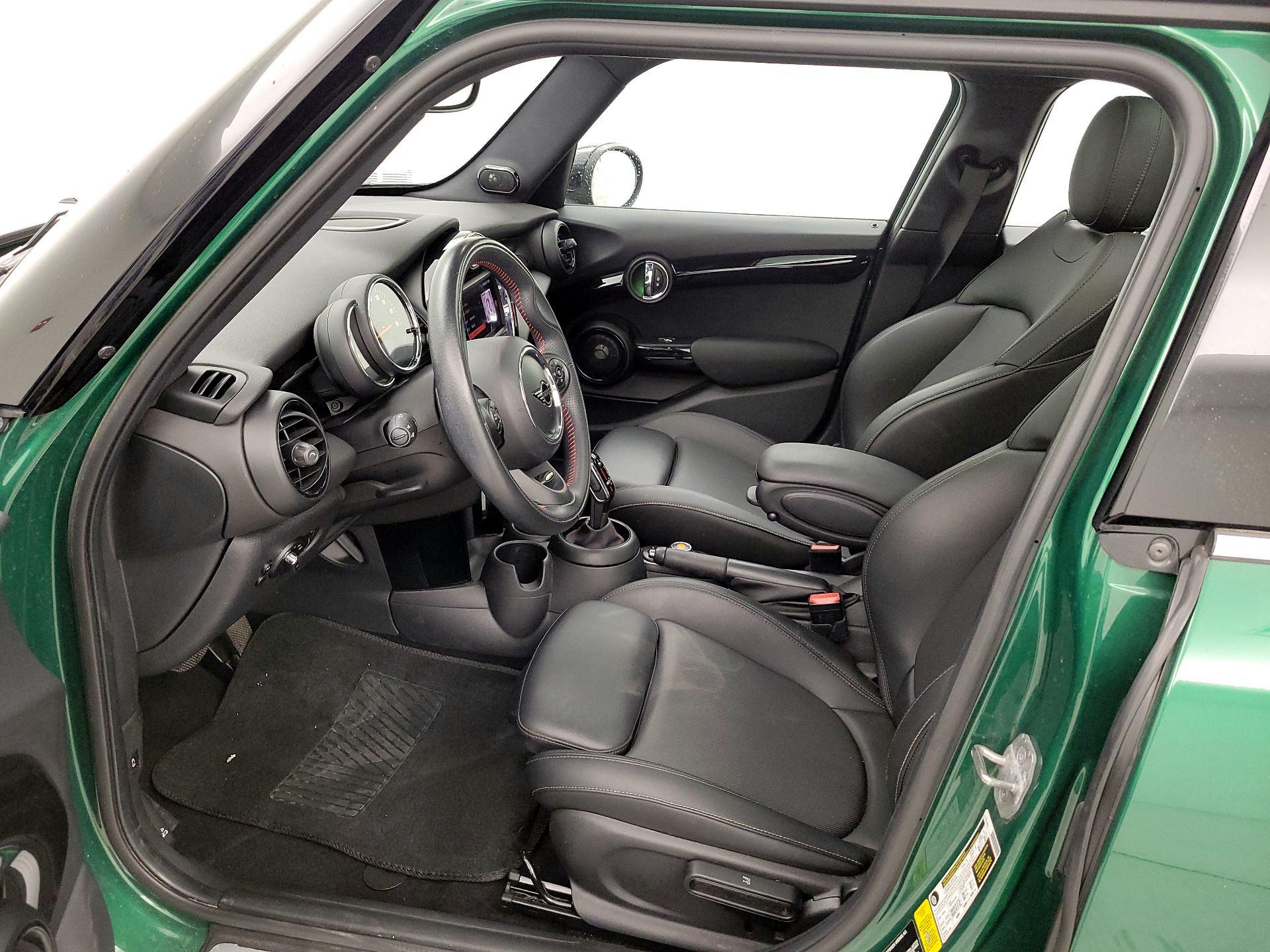 Thumbnail: 2020 MINI Cooper Hardtop - 9