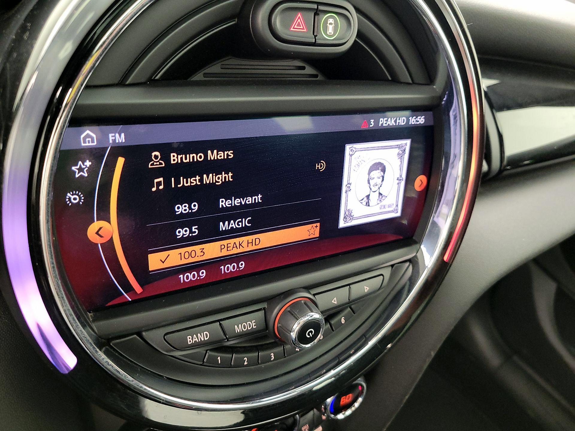 Thumbnail: 2020 MINI Cooper Hardtop - 11