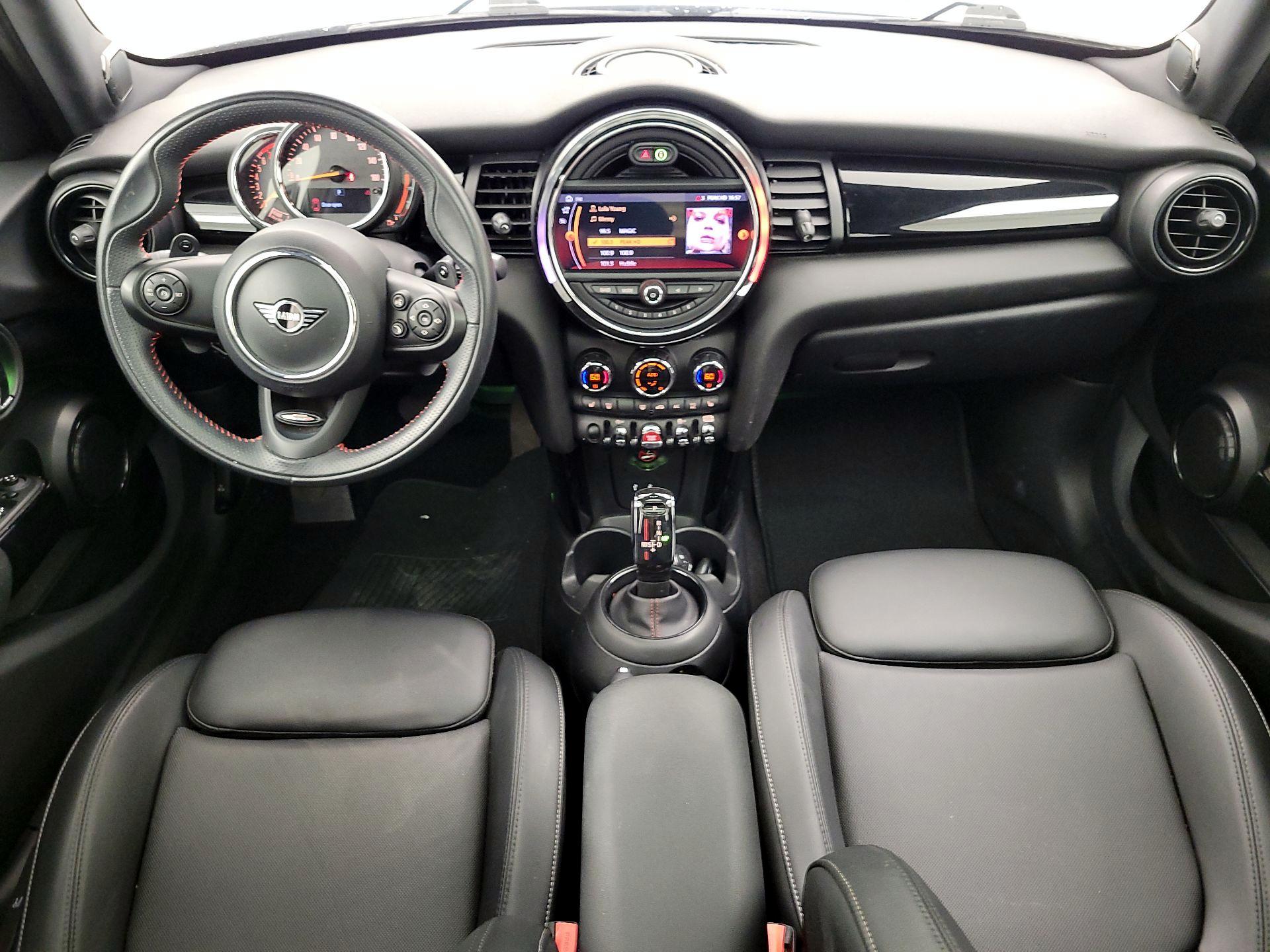 Thumbnail: 2020 MINI Cooper Hardtop - 8