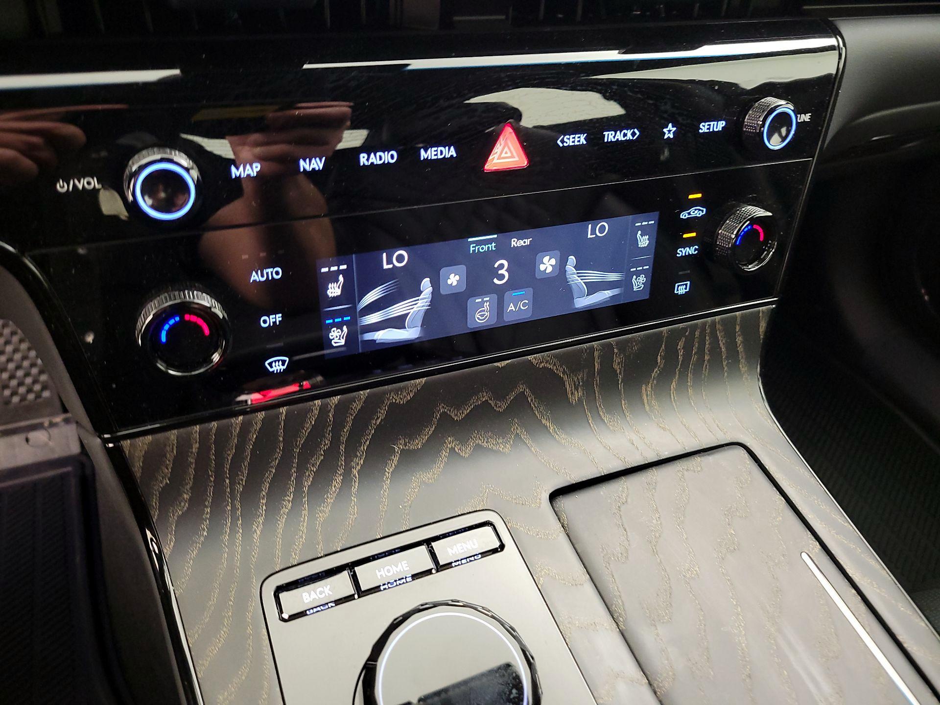 Thumbnail: 2026 Genesis G80 - 12