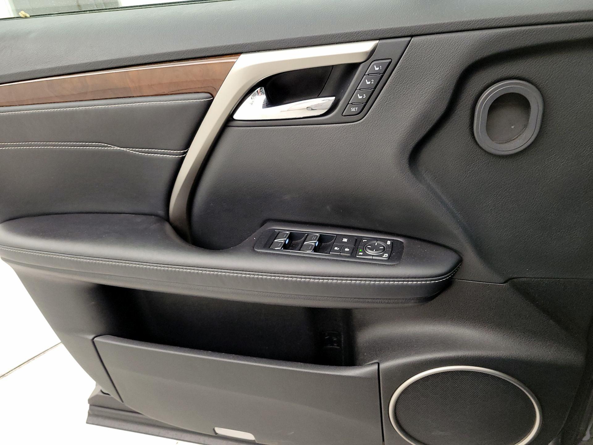 Thumbnail: 2017 Lexus RX - 10