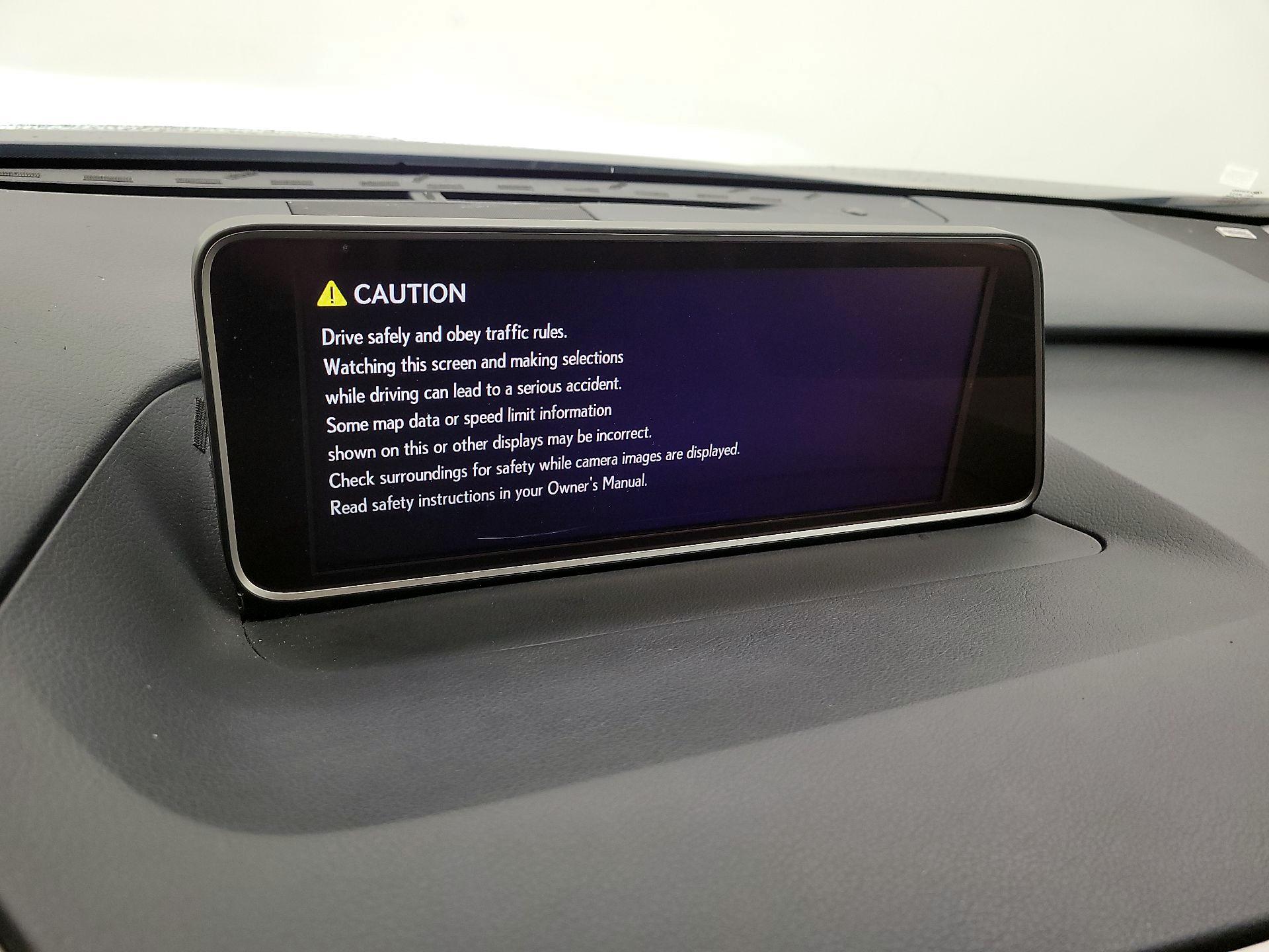 Thumbnail: 2017 Lexus RX - 11