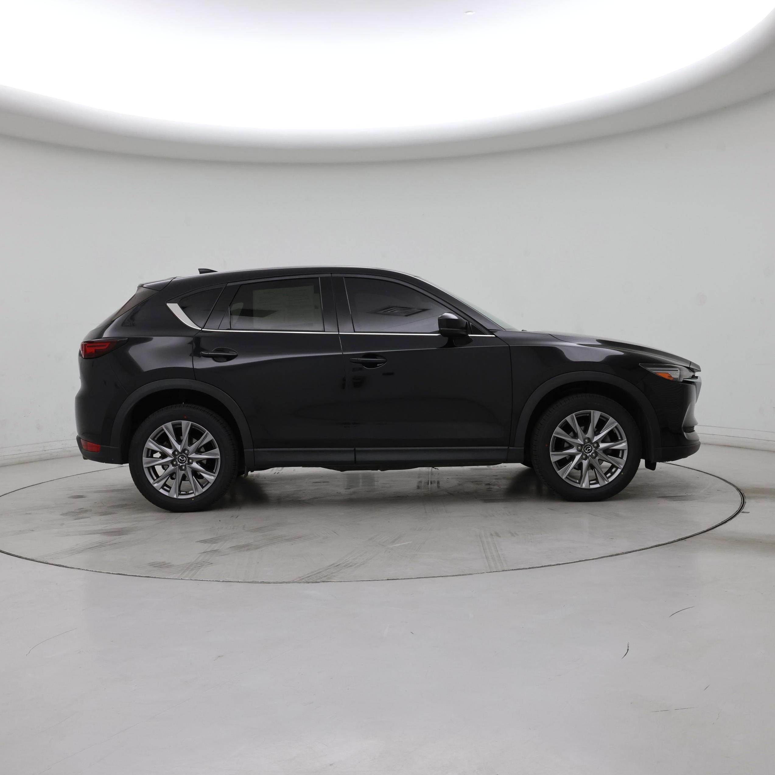 Thumbnail: 2020 Mazda CX-5 - 7