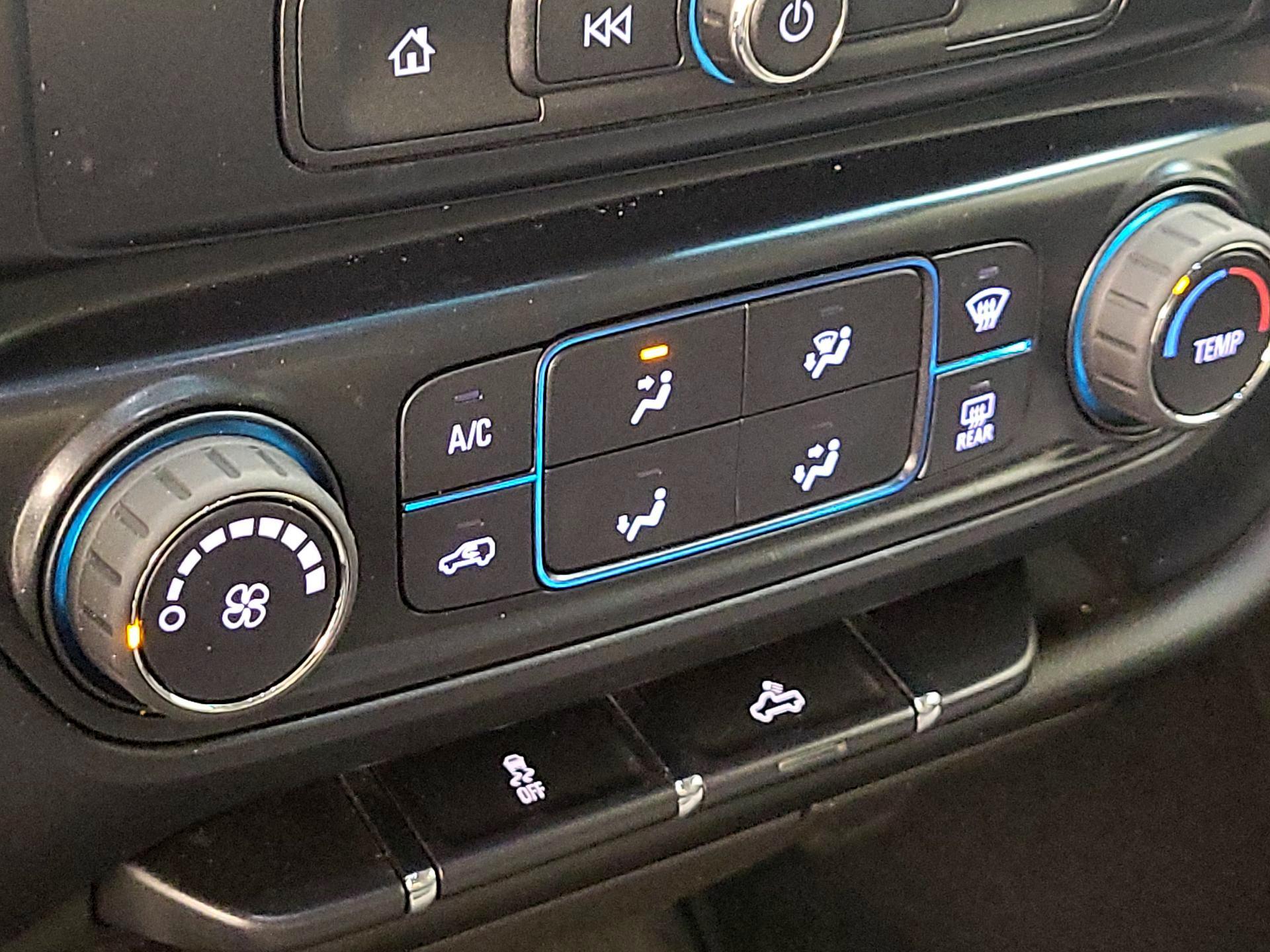 Thumbnail: 2018 Chevrolet Silverado 1500 - 14