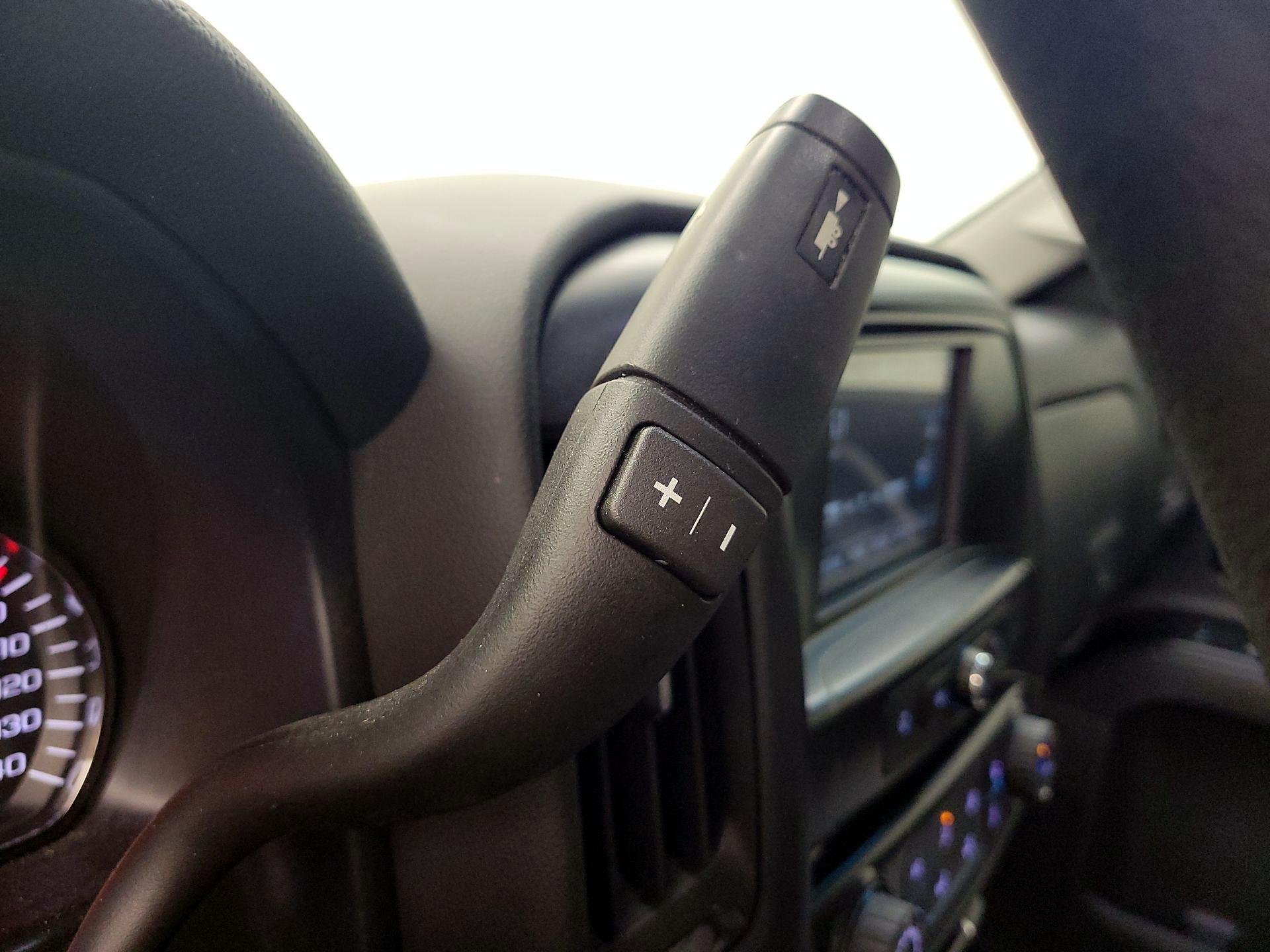 Thumbnail: 2018 Chevrolet Silverado 1500 - 15