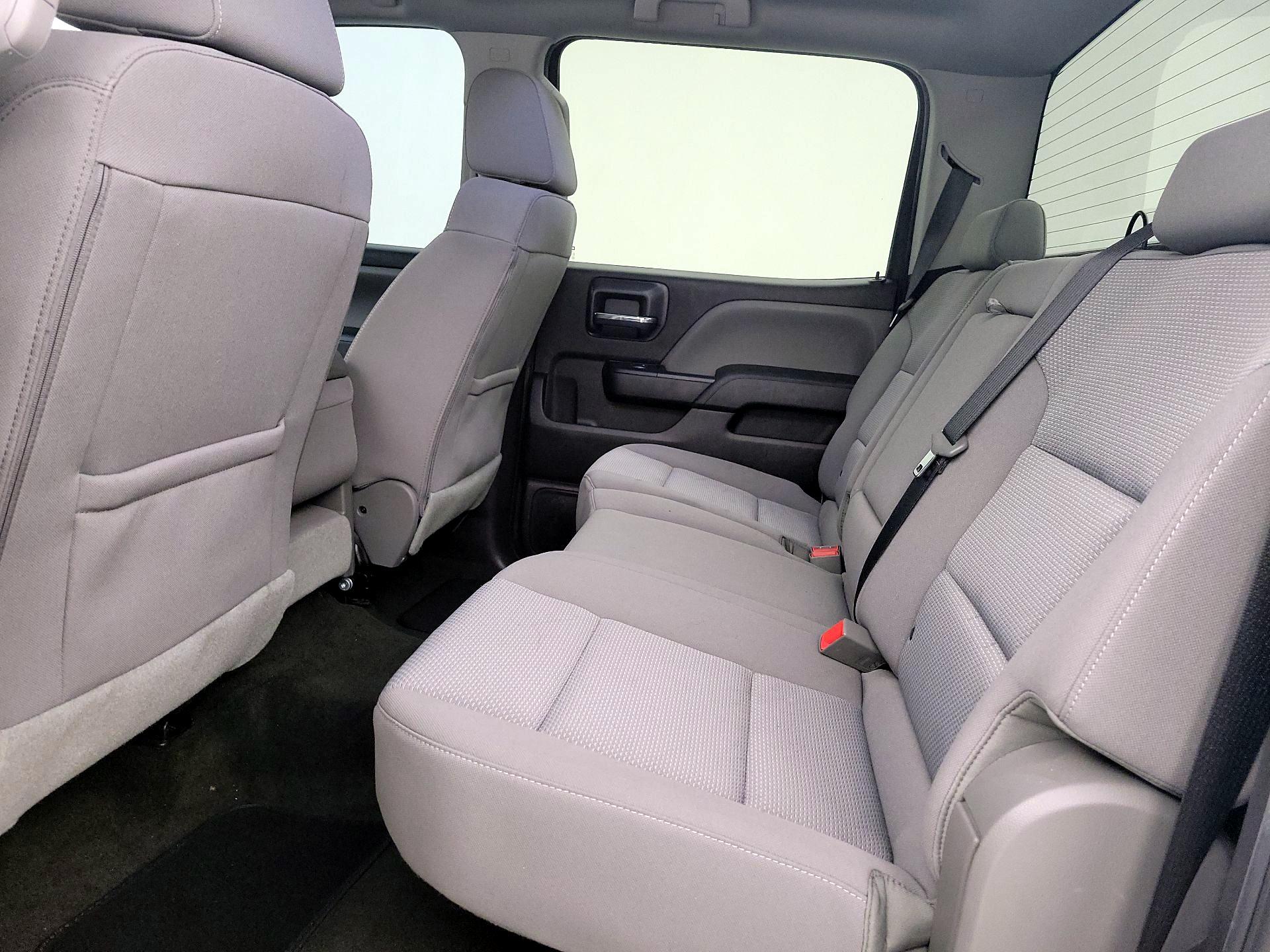 Thumbnail: 2018 Chevrolet Silverado 1500 - 16