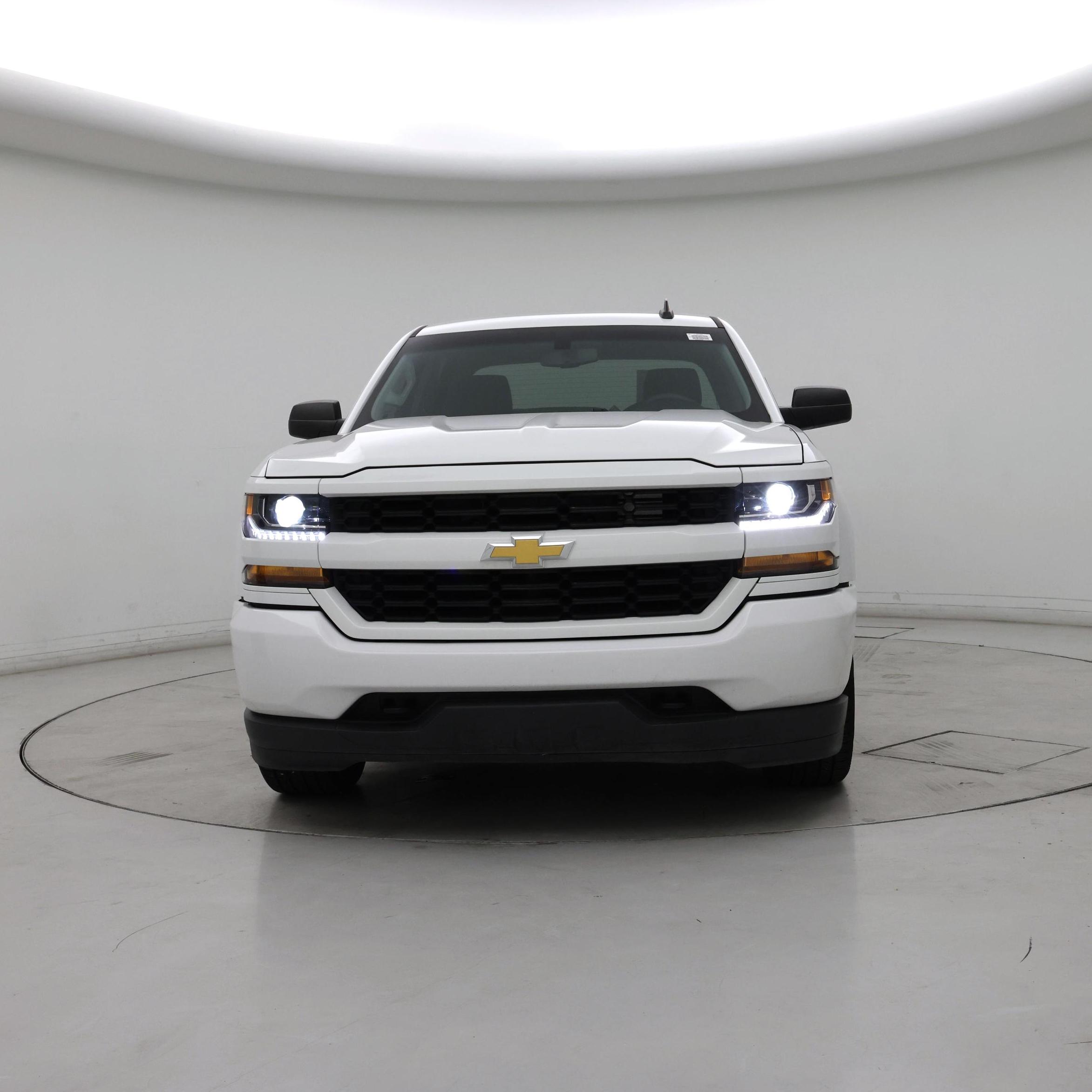 Thumbnail: 2018 Chevrolet Silverado 1500 - 5