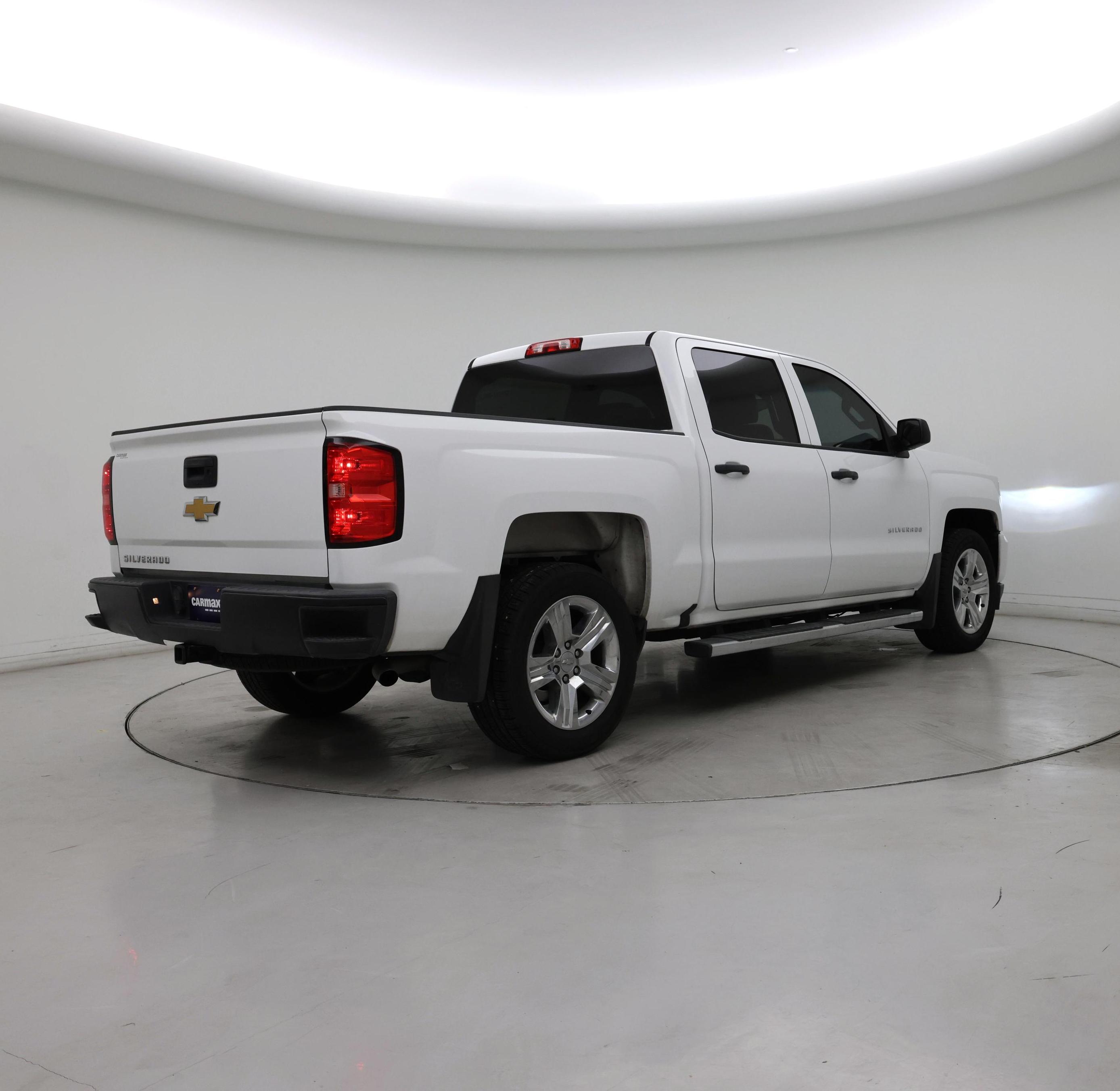 Thumbnail: 2018 Chevrolet Silverado 1500 - 8