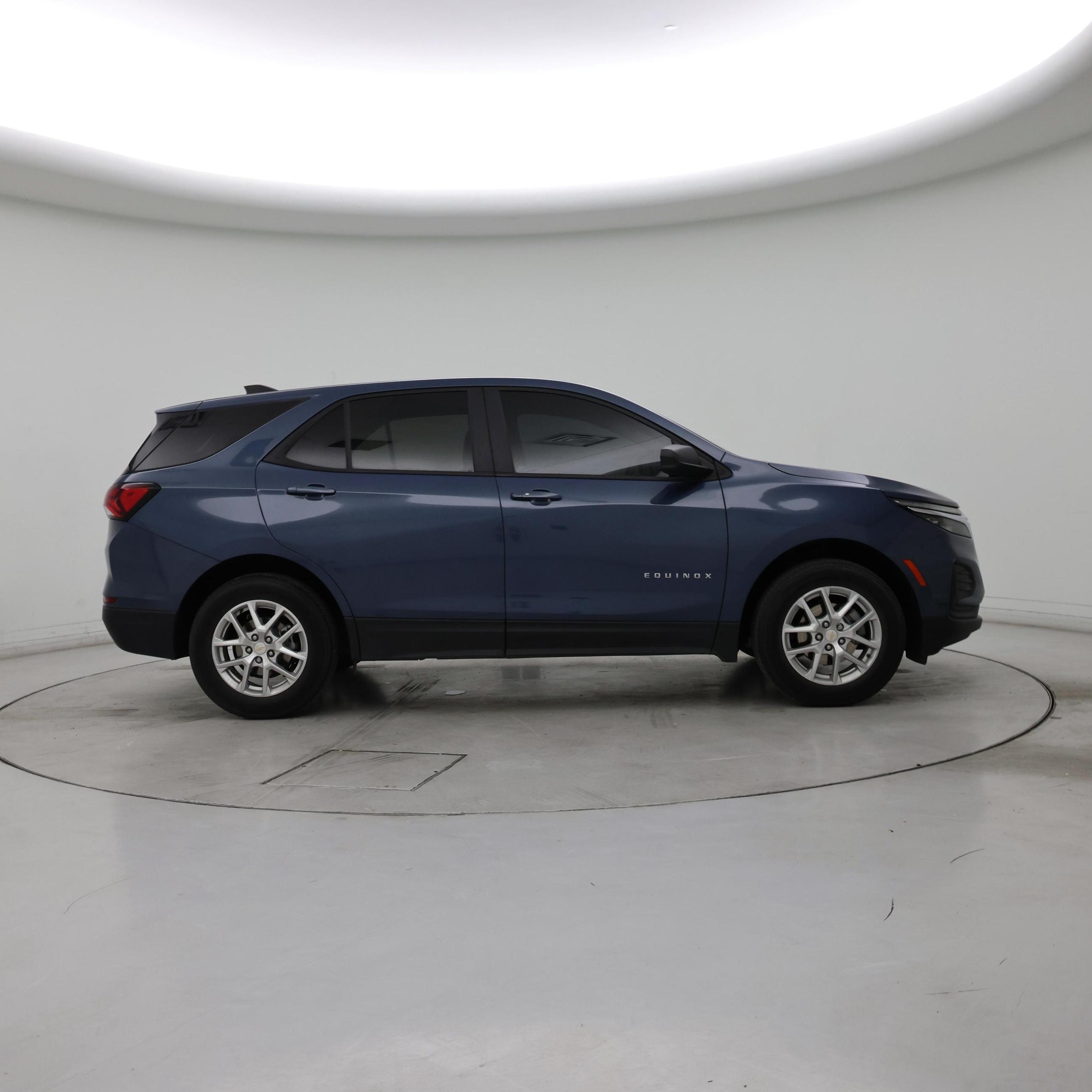 Thumbnail: 2024 Chevrolet Equinox - 7