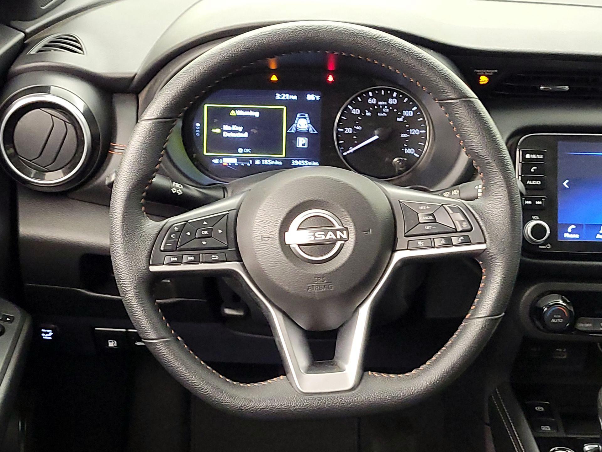 Thumbnail: 2022 Nissan Kicks - 10