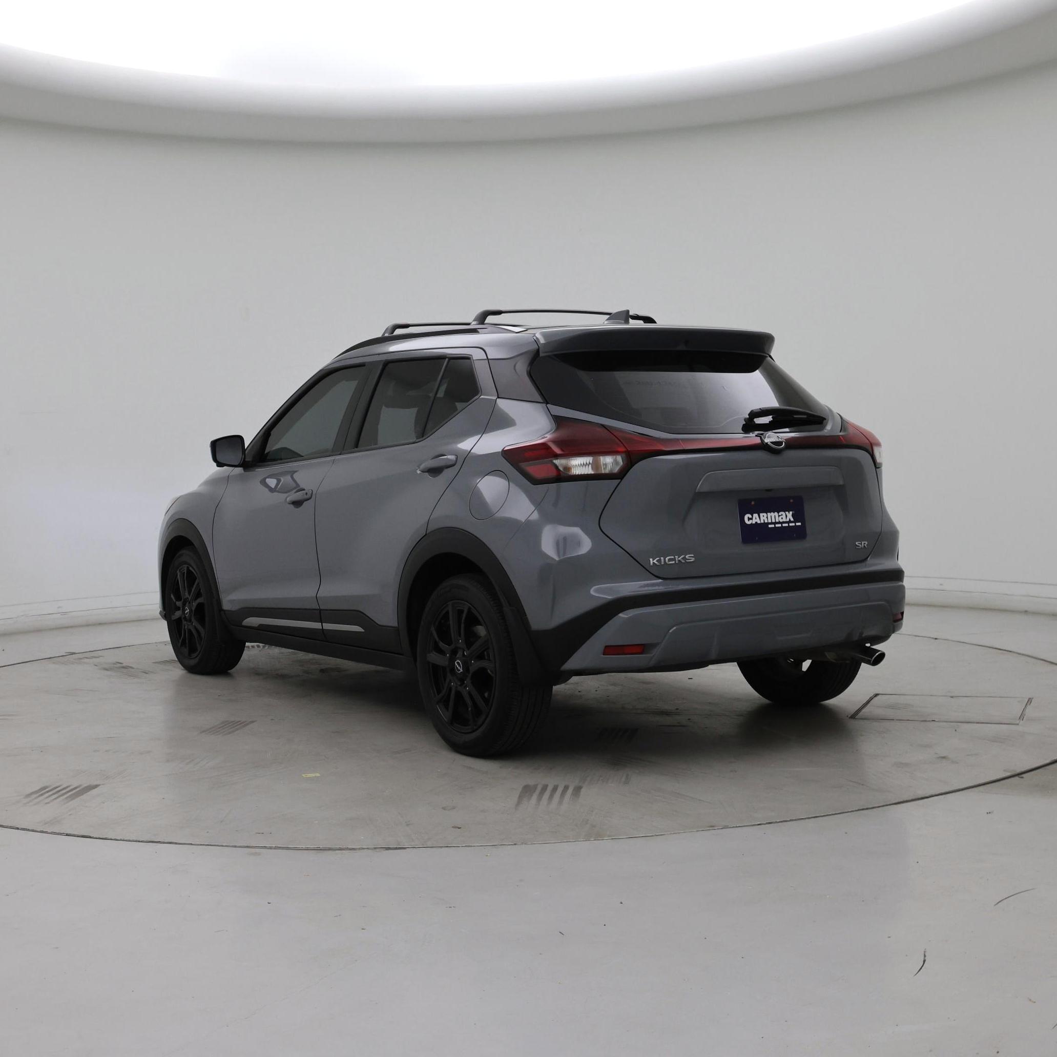 Thumbnail: 2022 Nissan Kicks - 2