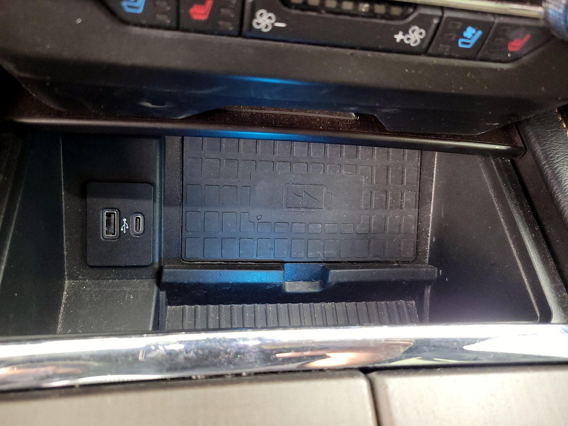 Thumbnail: 2020 Ford Expedition - 19