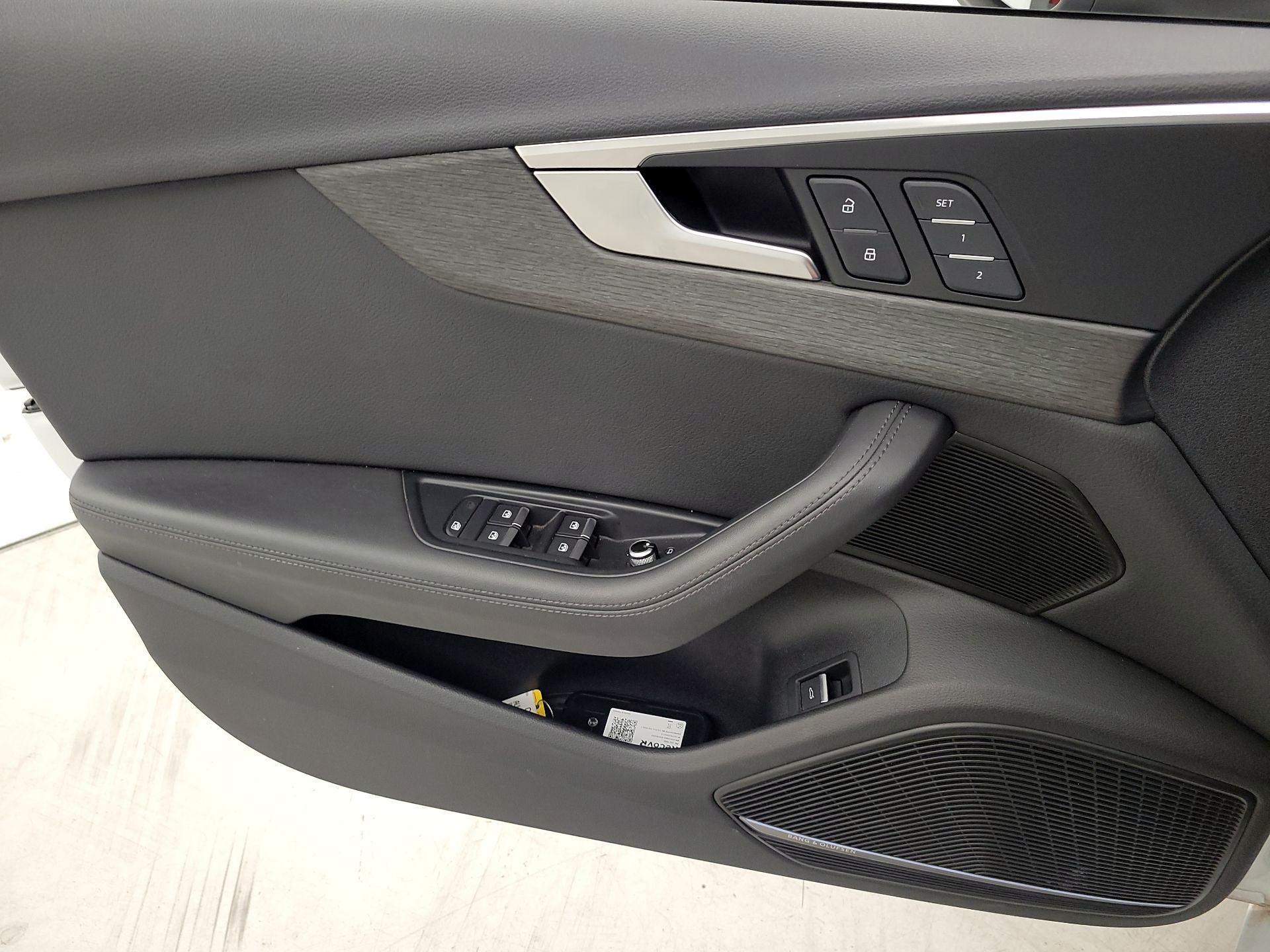 Thumbnail: 2019 Audi A4 - 12