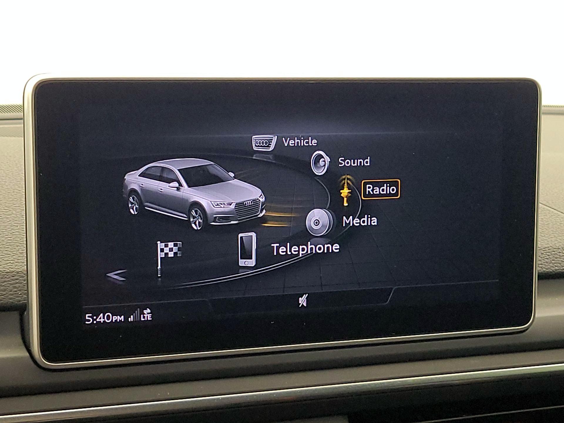 Thumbnail: 2019 Audi A4 - 13