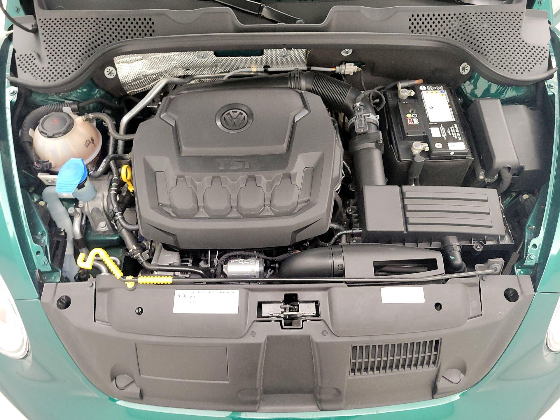 Thumbnail: 2018 Volkswagen Beetle - 19