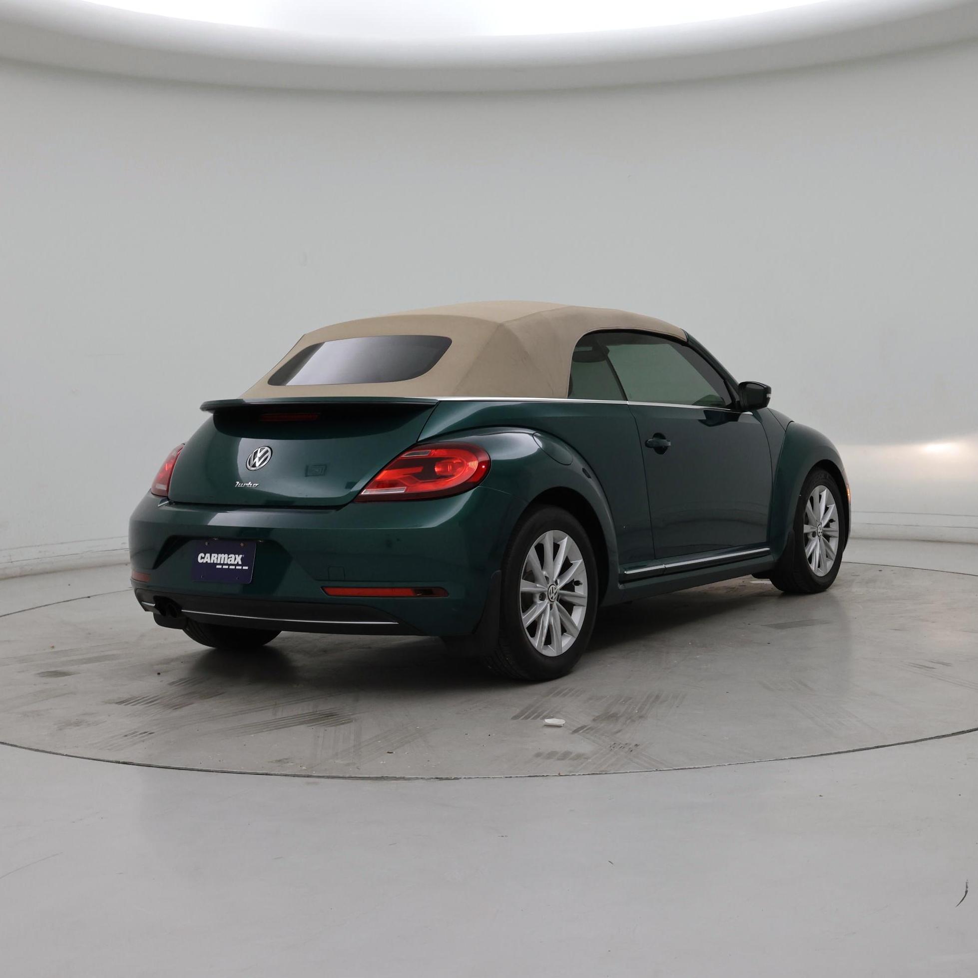 Thumbnail: 2018 Volkswagen Beetle - 8