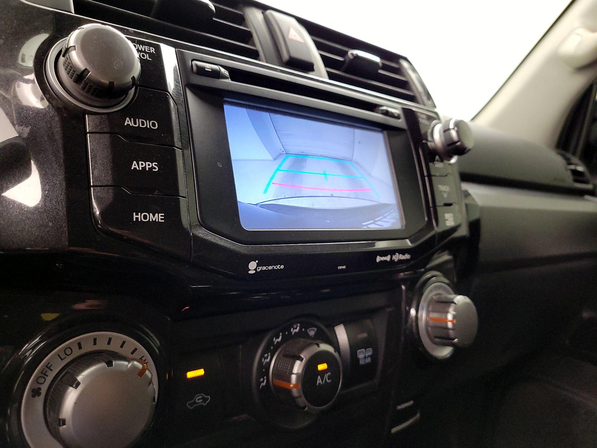 Thumbnail: 2018 Toyota 4Runner - 15