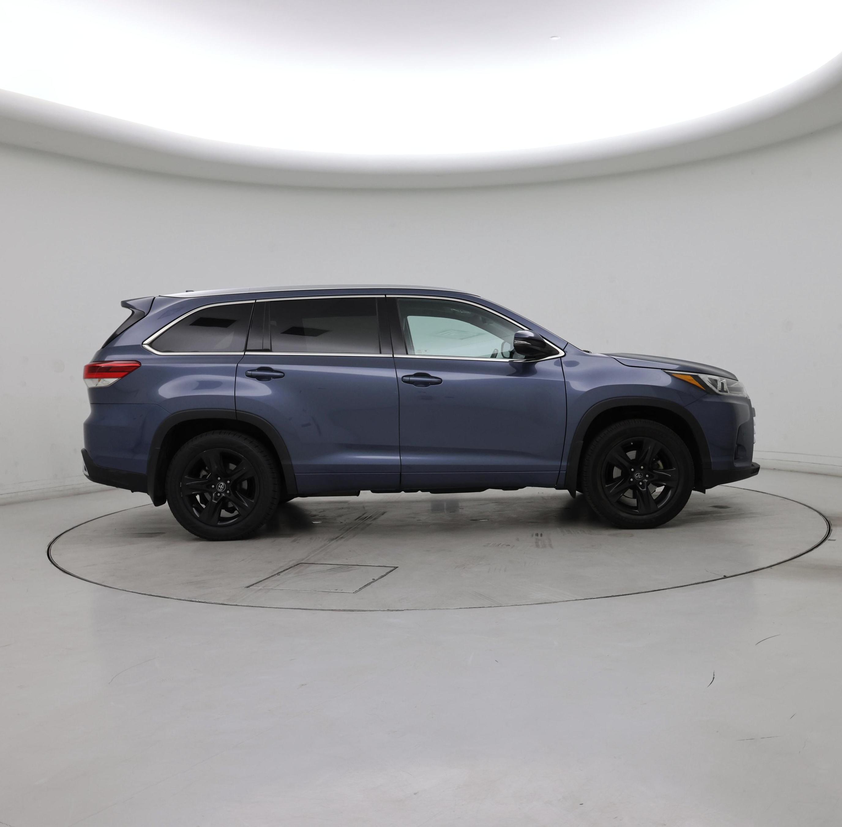 Thumbnail: 2018 Toyota Highlander - 7