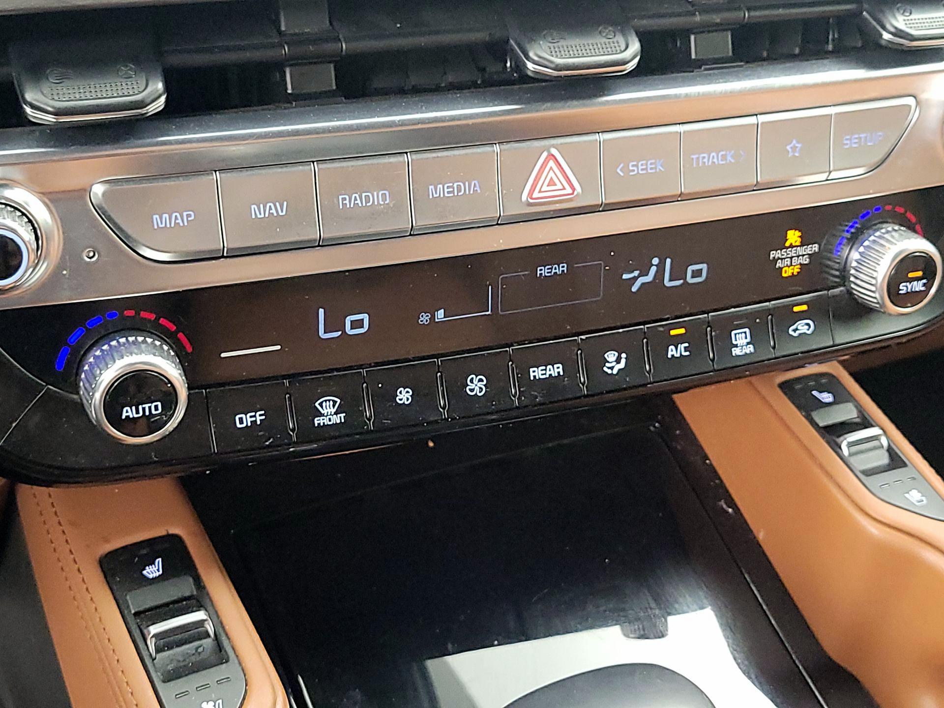 Thumbnail: 2024 Kia Telluride - 15