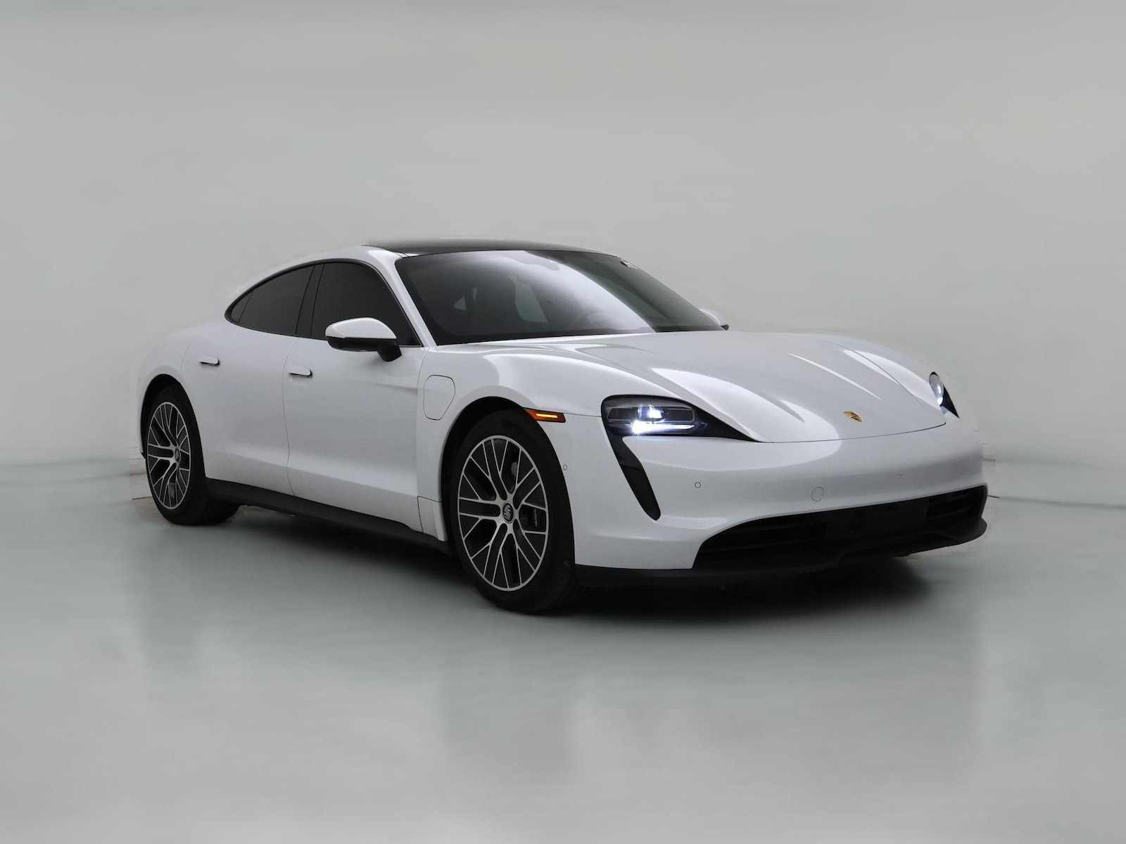 2022 Porsche Taycan Base