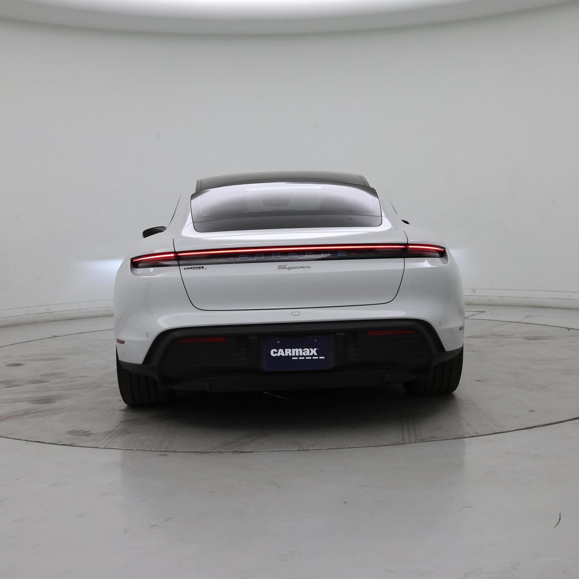 Thumbnail: 2022 Porsche Taycan - 6