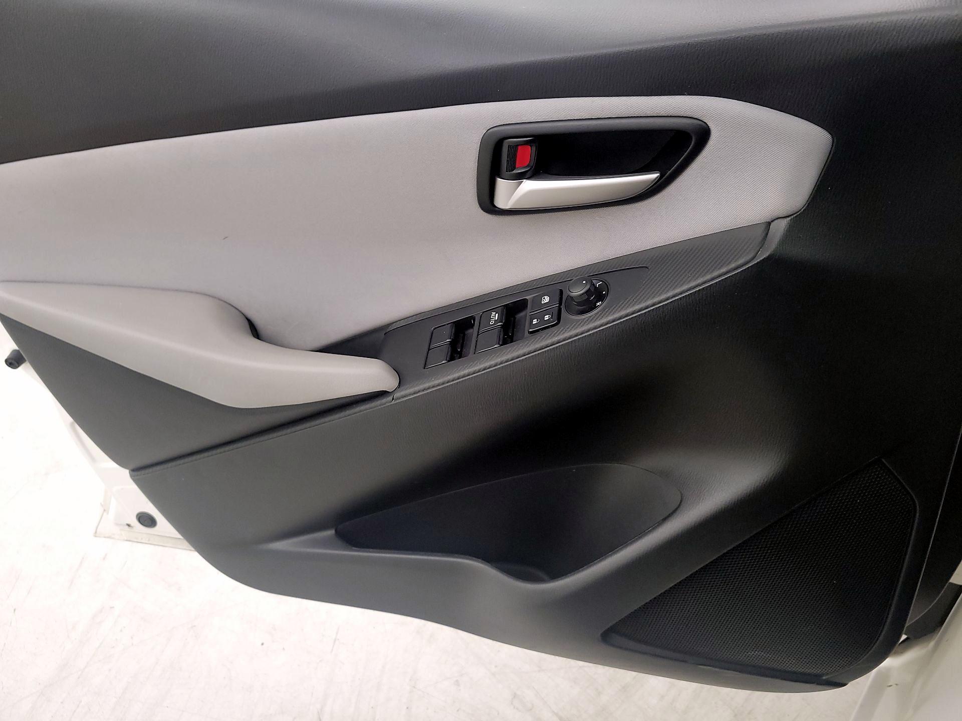 Thumbnail: 2019 Toyota Yaris - 12