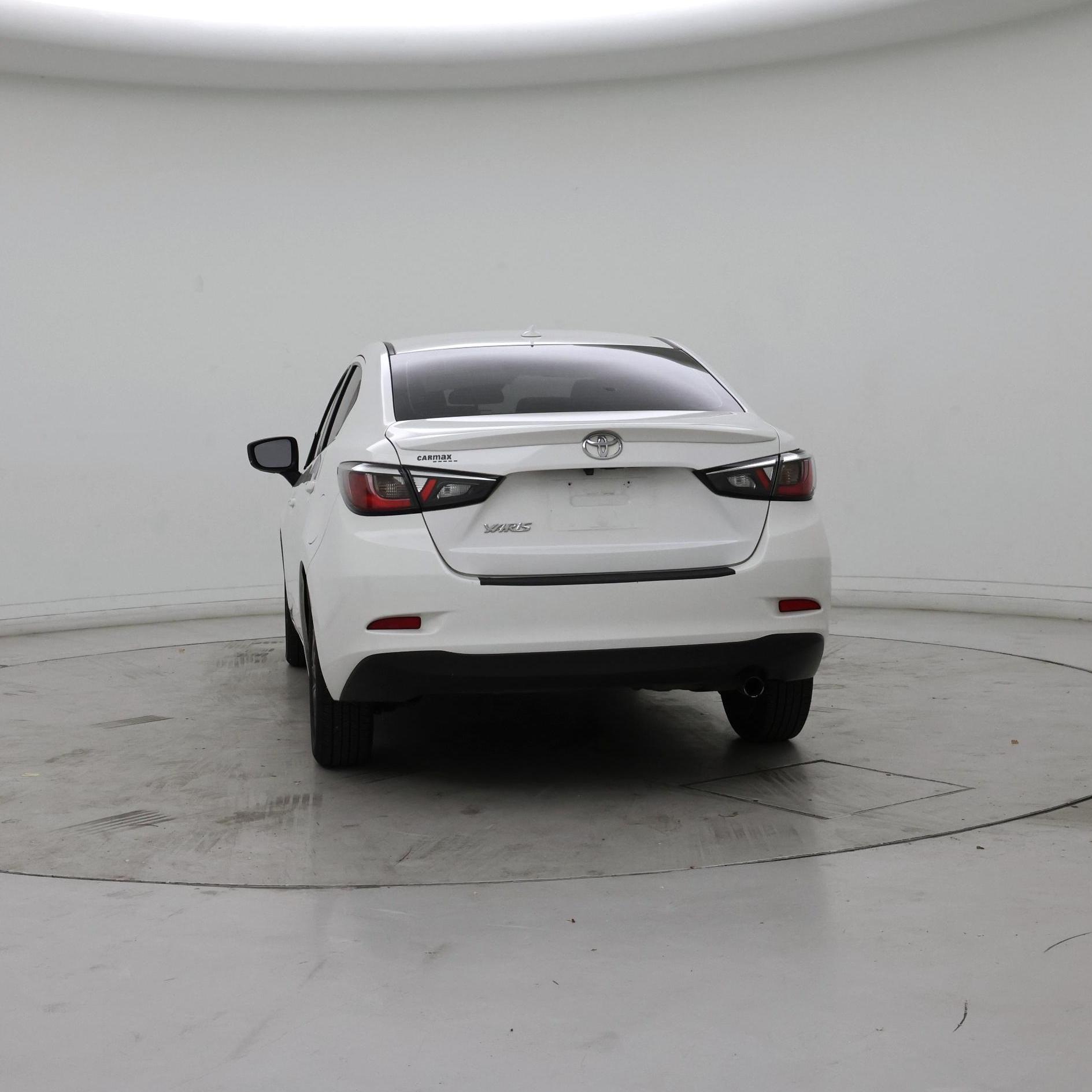 Thumbnail: 2019 Toyota Yaris - 6