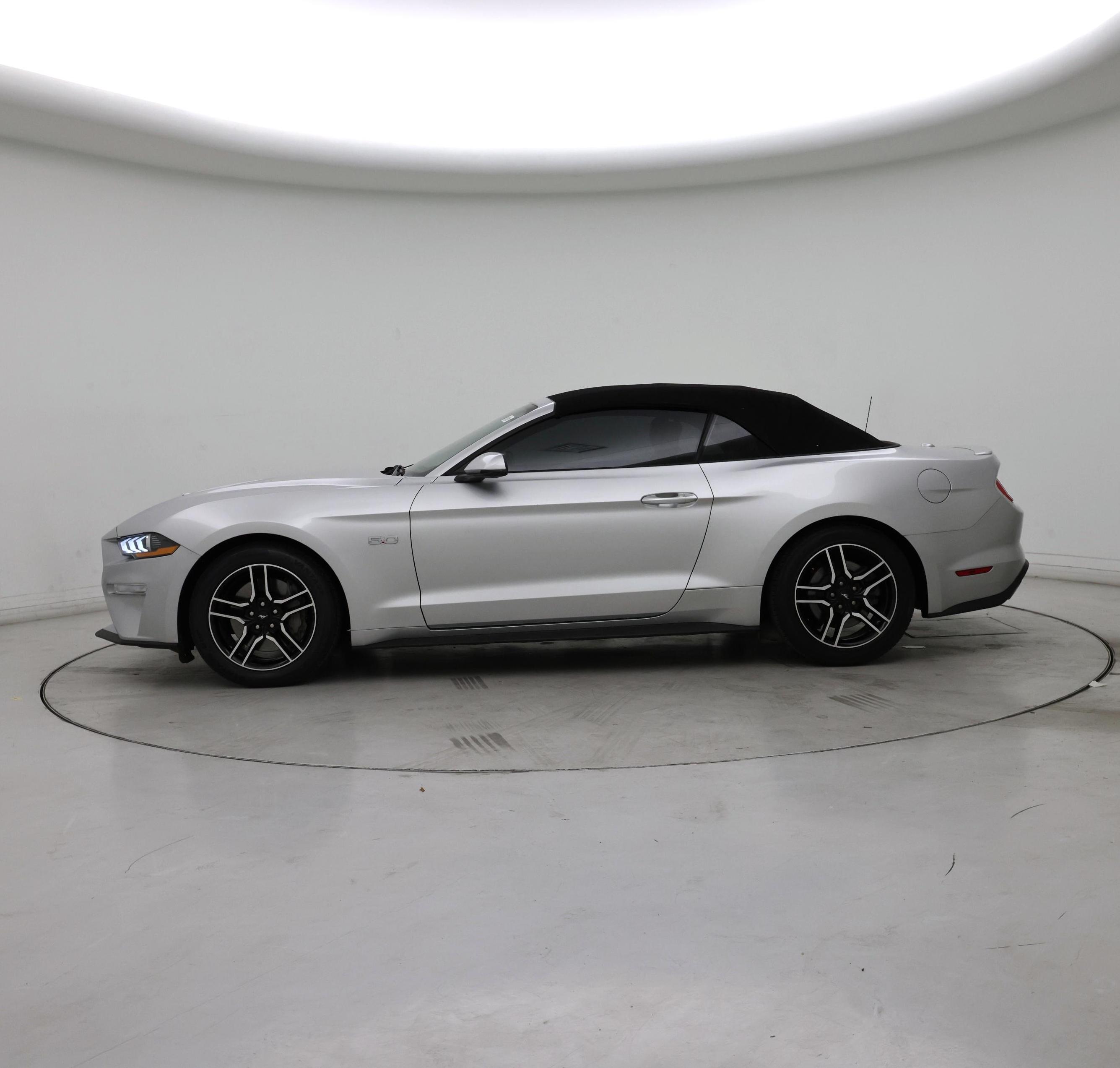 Thumbnail: 2019 Ford Mustang - 3