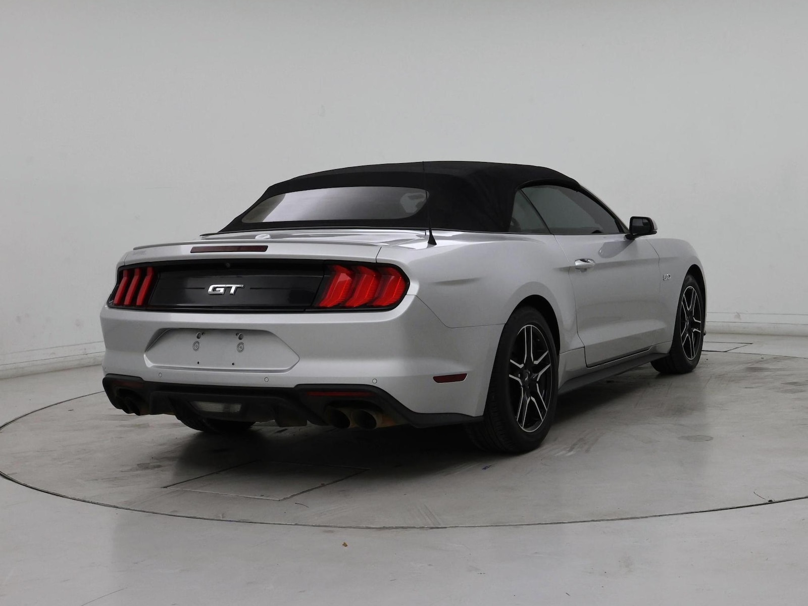 2019 Ford Mustang GT Premium - Photo 9