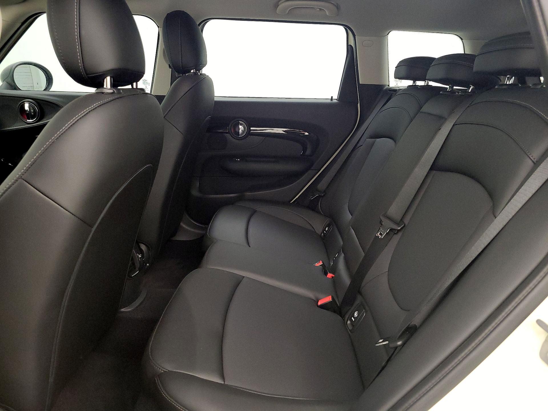 Thumbnail: 2019 MINI Cooper Clubman - 17