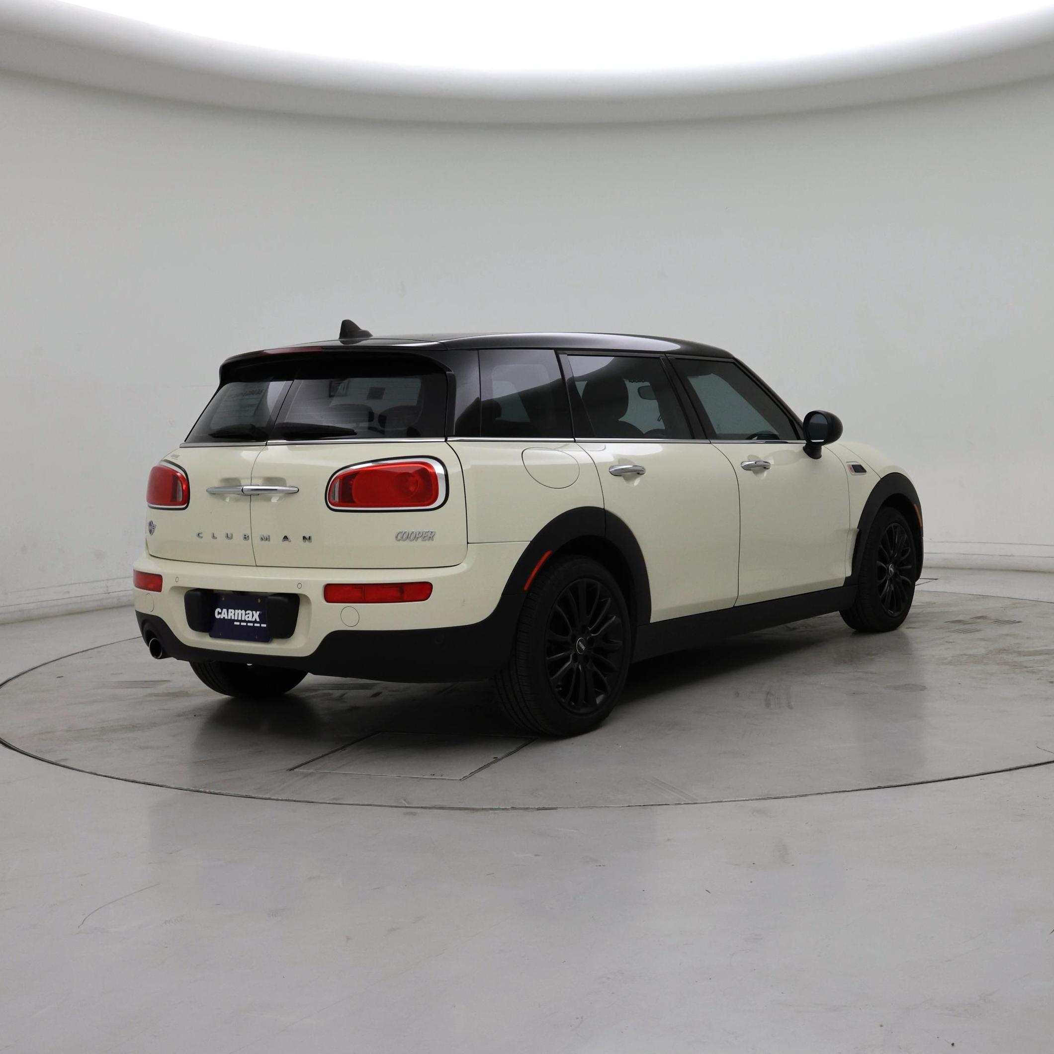 Thumbnail: 2019 MINI Cooper Clubman - 8