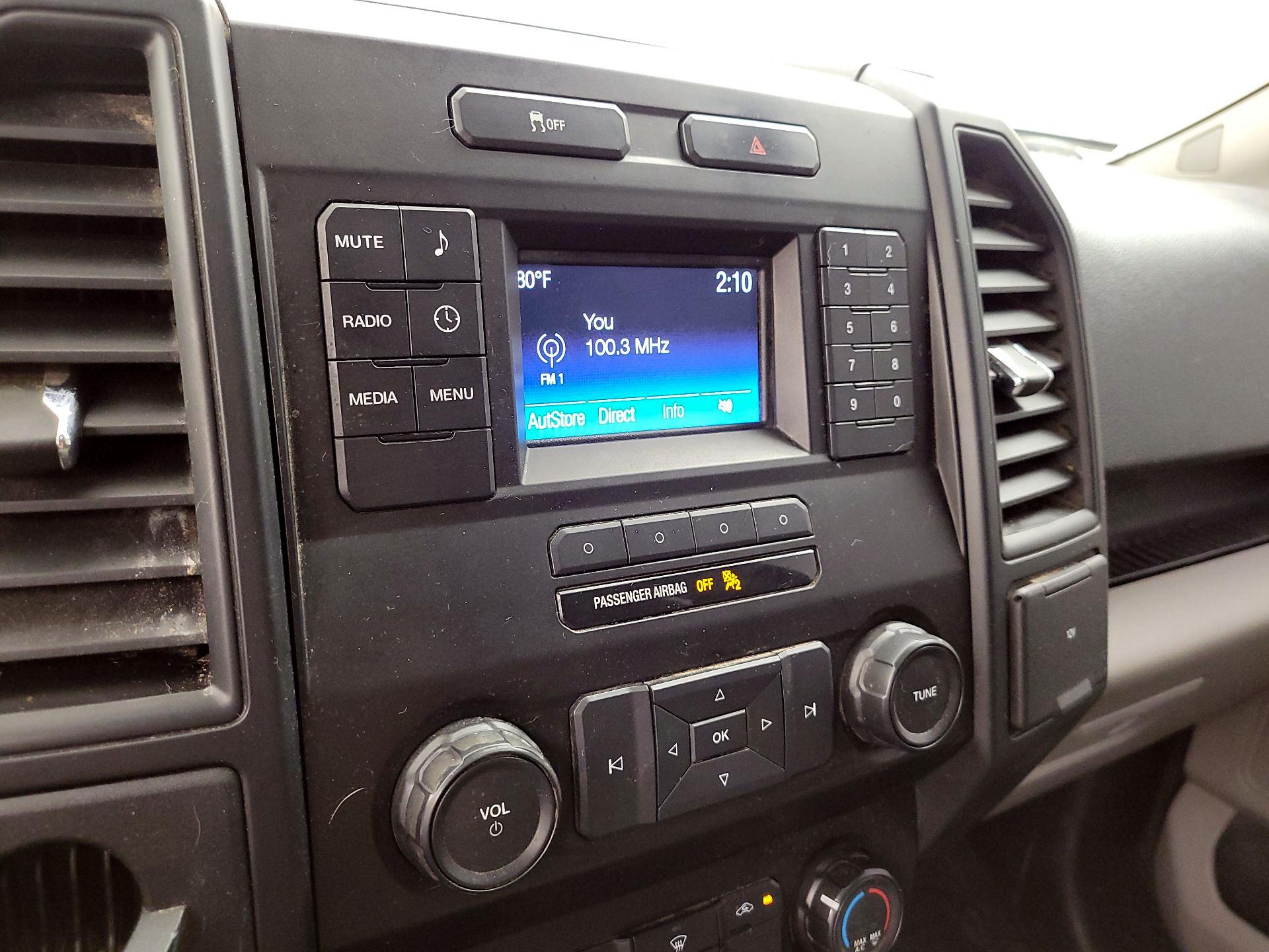 Thumbnail: 2015 Ford F-150 - 14