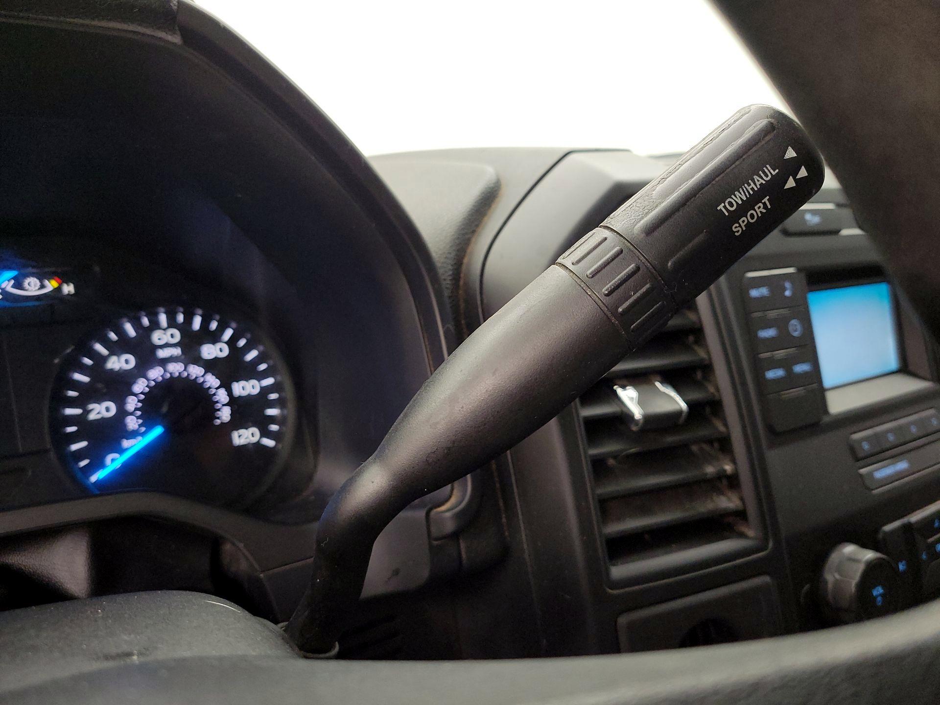 Thumbnail: 2015 Ford F-150 - 16