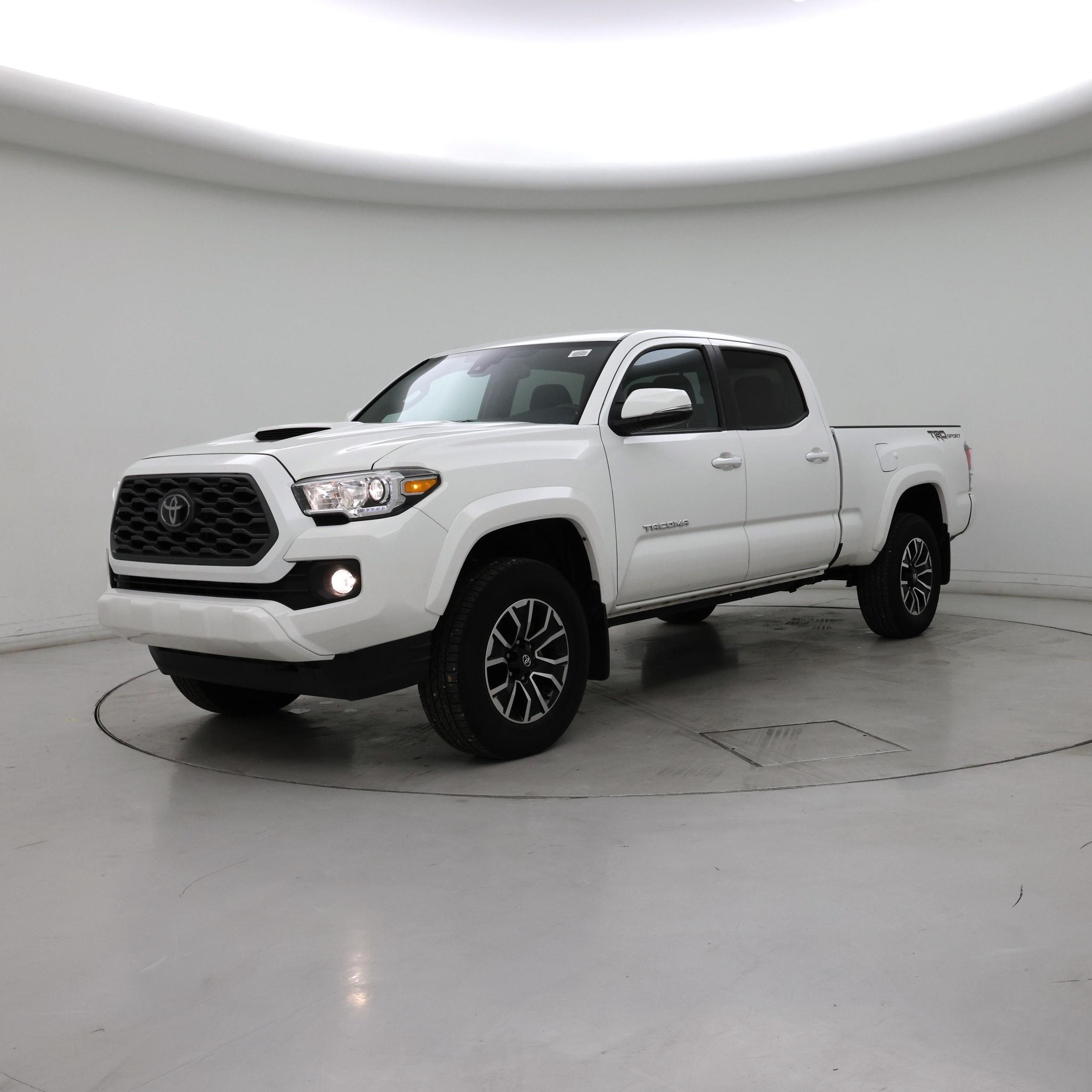 Thumbnail: 2021 Toyota Tacoma - 4