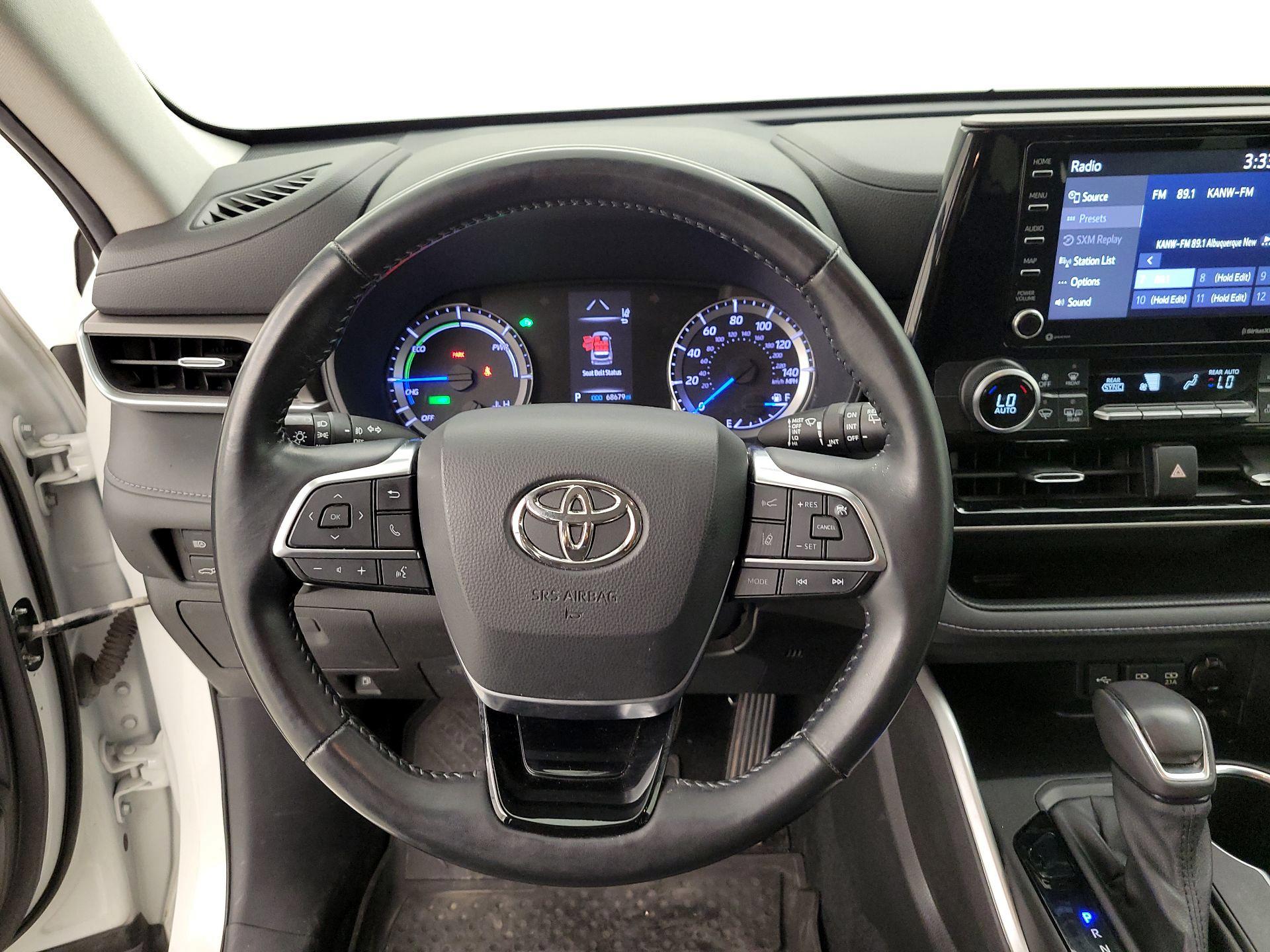 Thumbnail: 2020 Toyota Highlander - 10