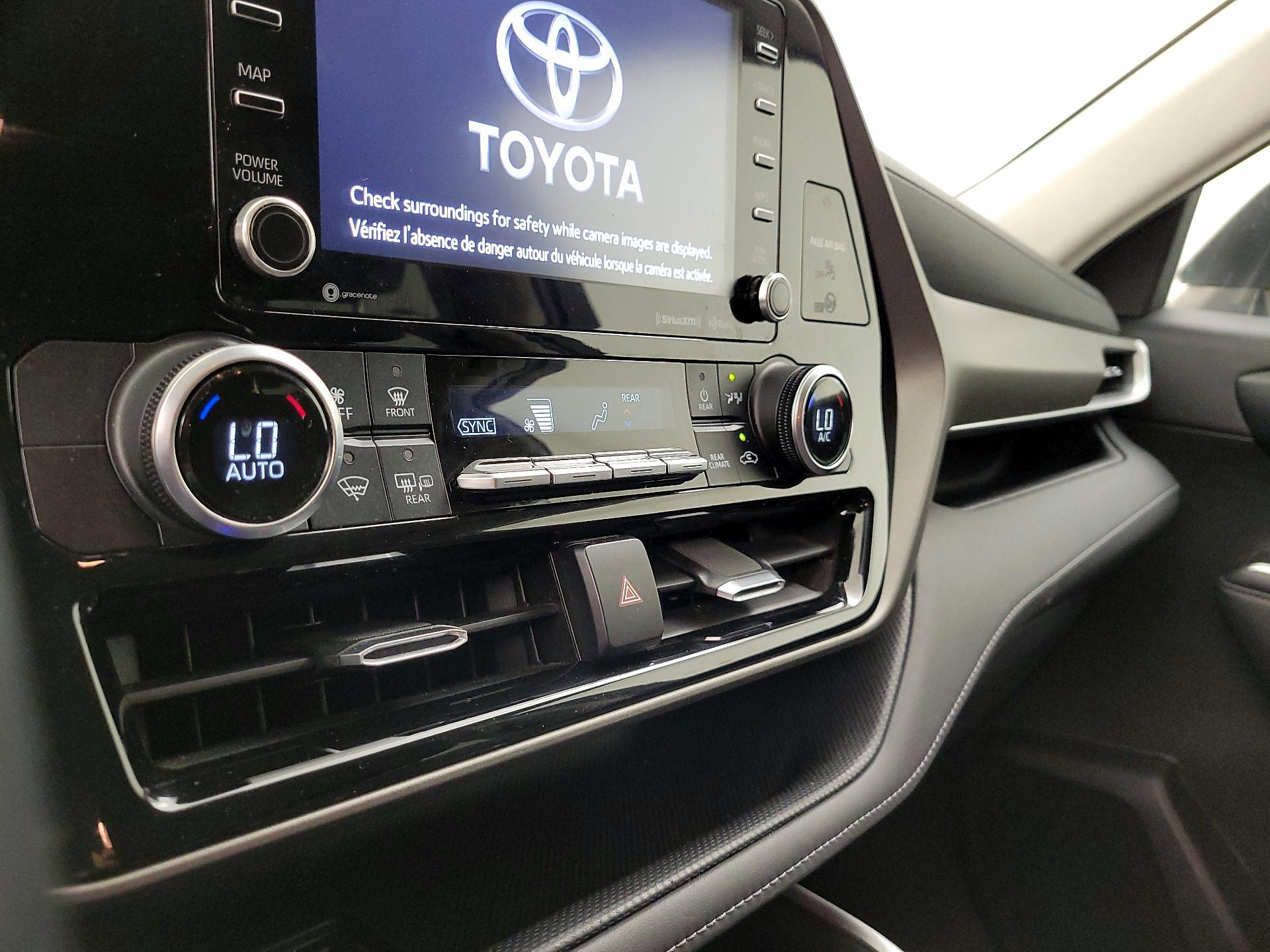 Thumbnail: 2020 Toyota Highlander - 16