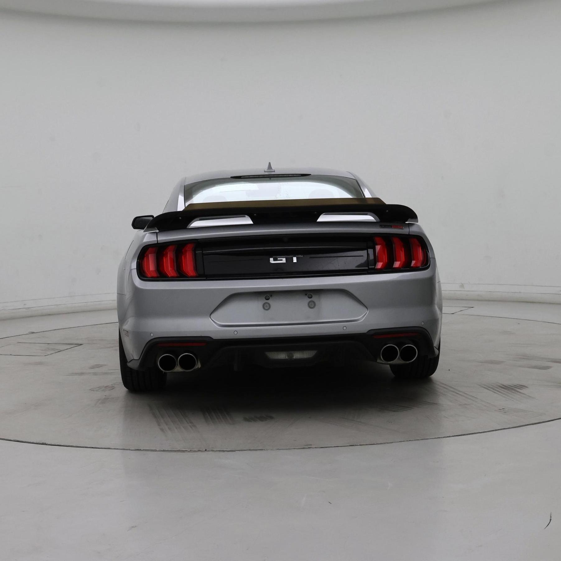 Thumbnail: 2022 Ford Mustang - 6