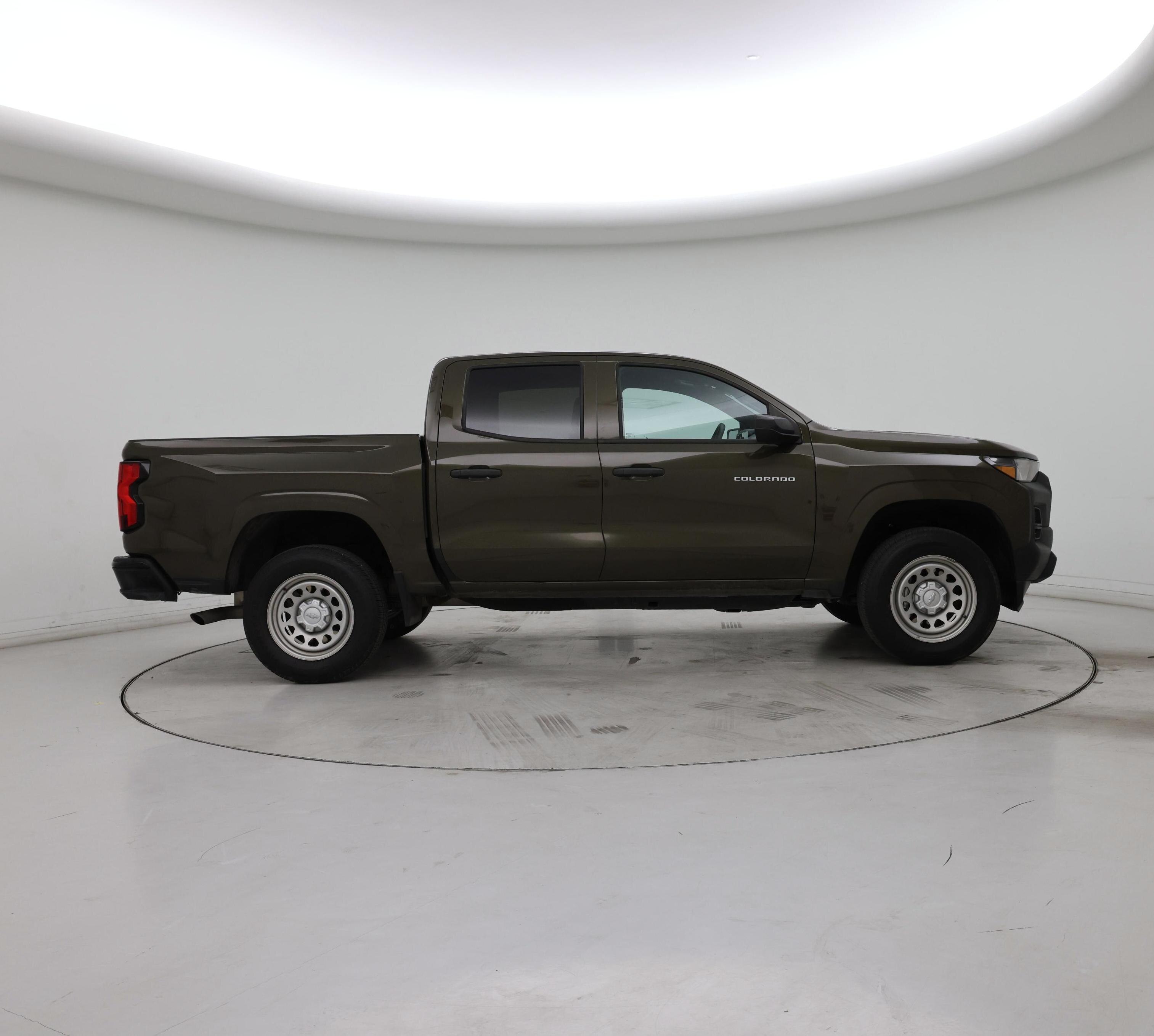Thumbnail: 2023 Chevrolet Colorado - 7
