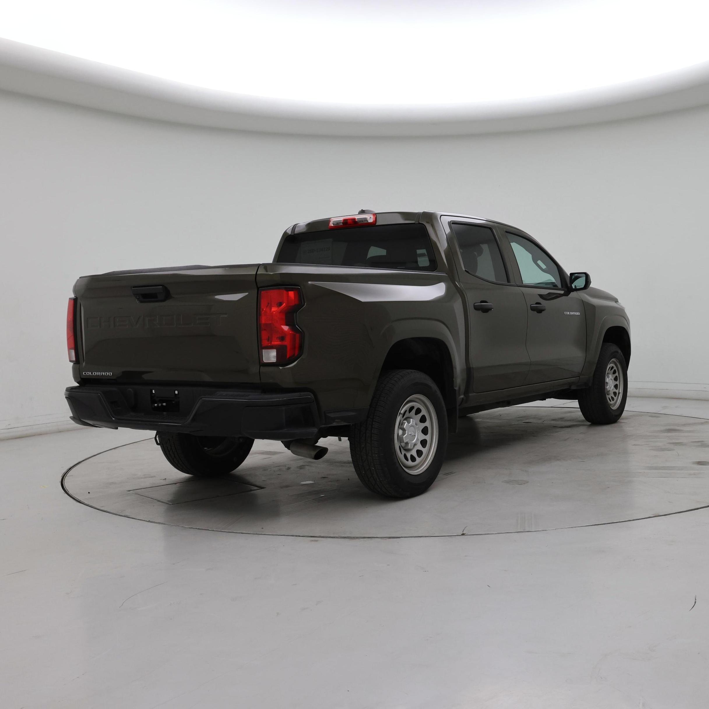 Thumbnail: 2023 Chevrolet Colorado - 8