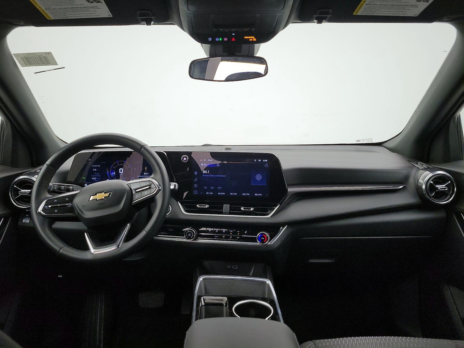 2025 Chevrolet Equinox LT - Photo 10