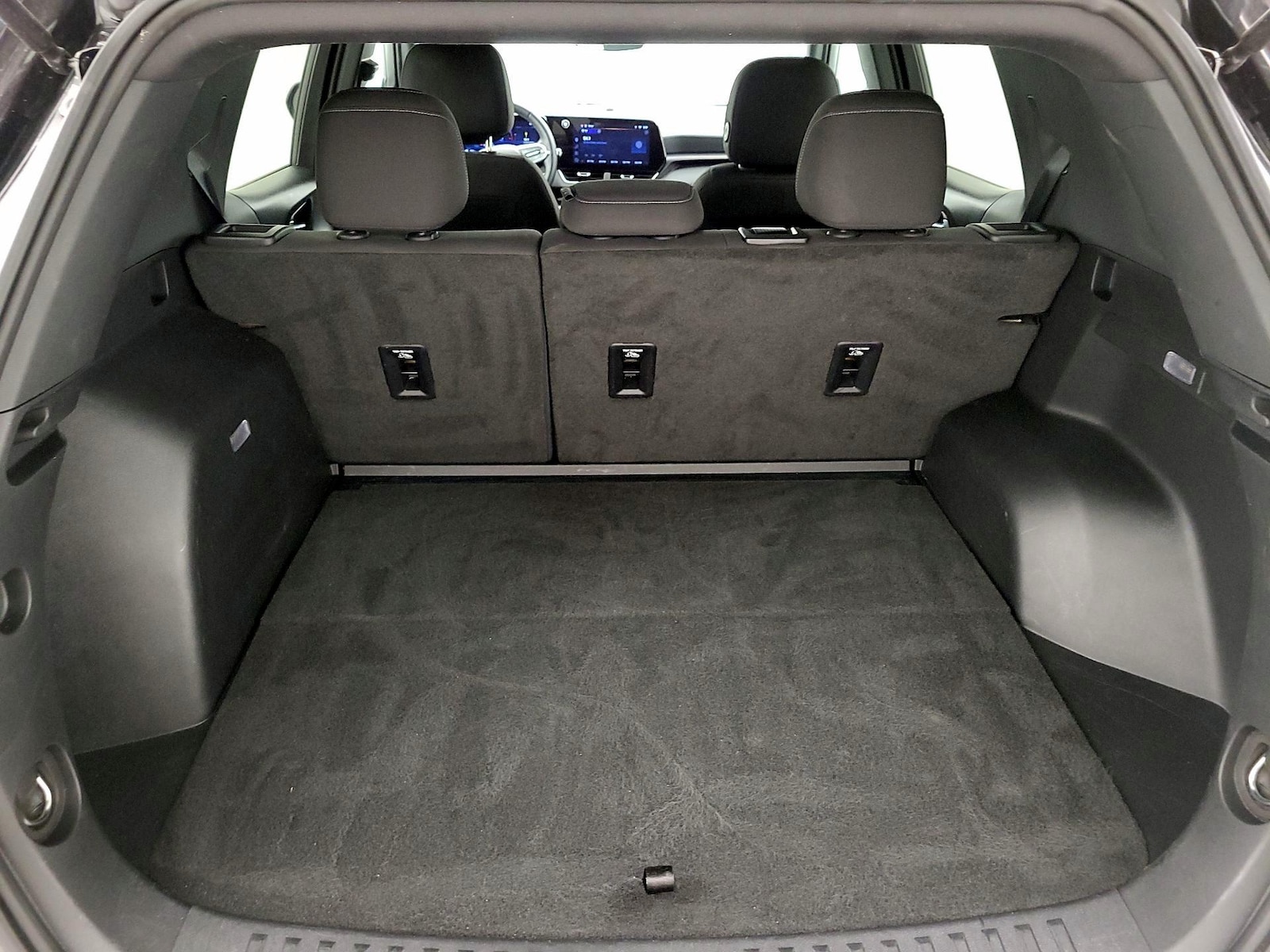 2025 Chevrolet Equinox LT - Photo 17