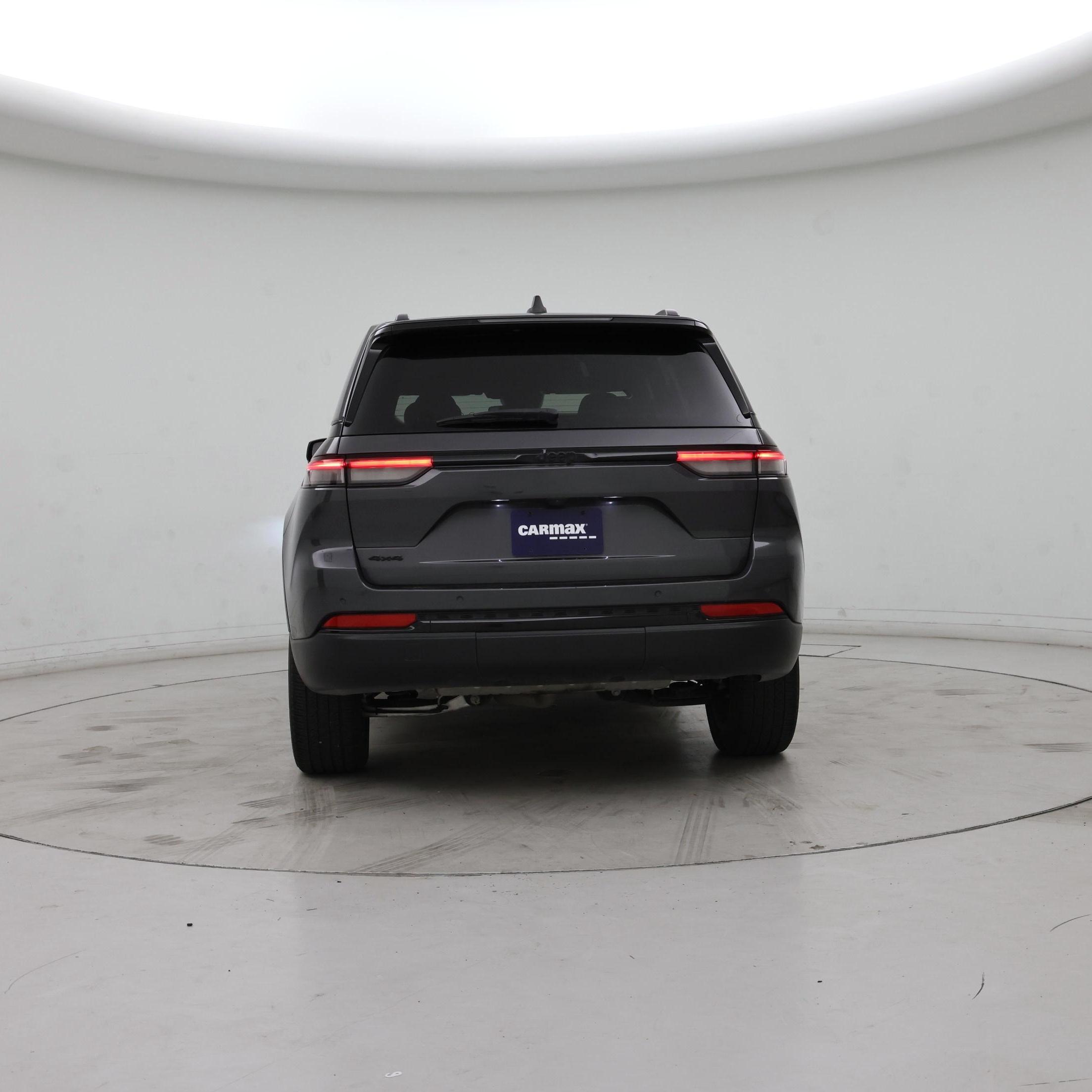Thumbnail: 2023 Jeep Grand Cherokee - 6