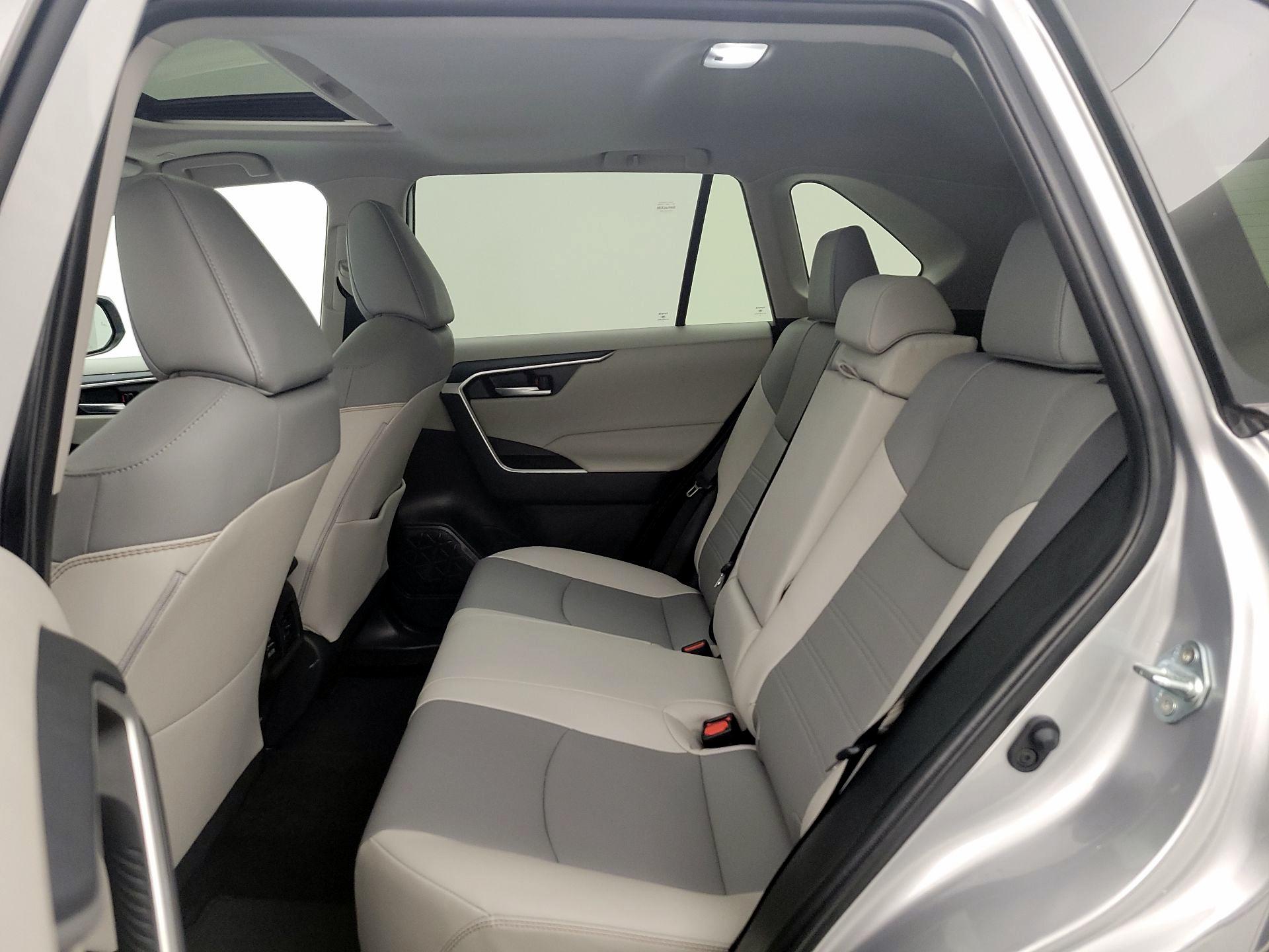 Thumbnail: 2024 Toyota RAV4 - 20