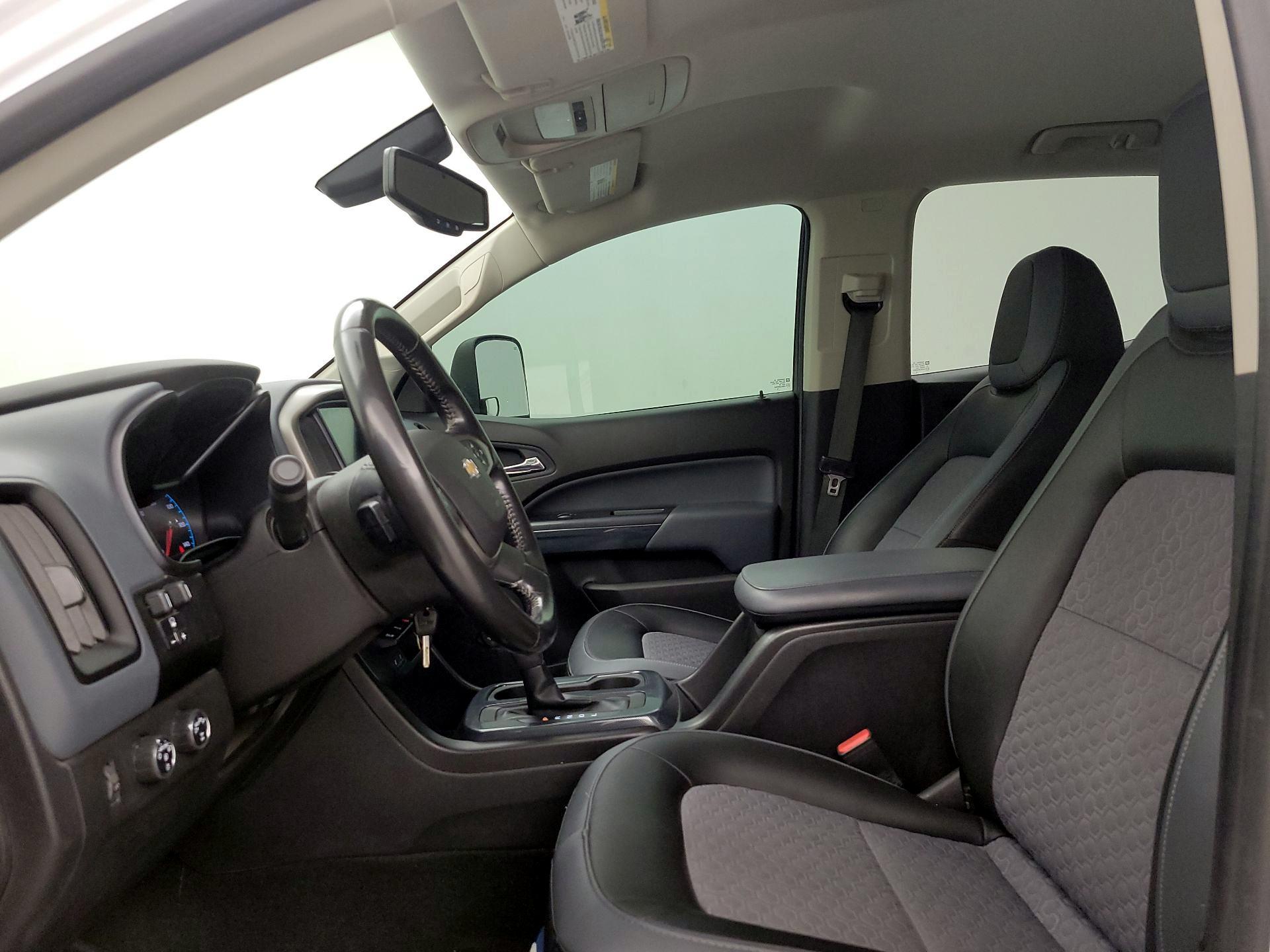 Thumbnail: 2017 Chevrolet Colorado - 11