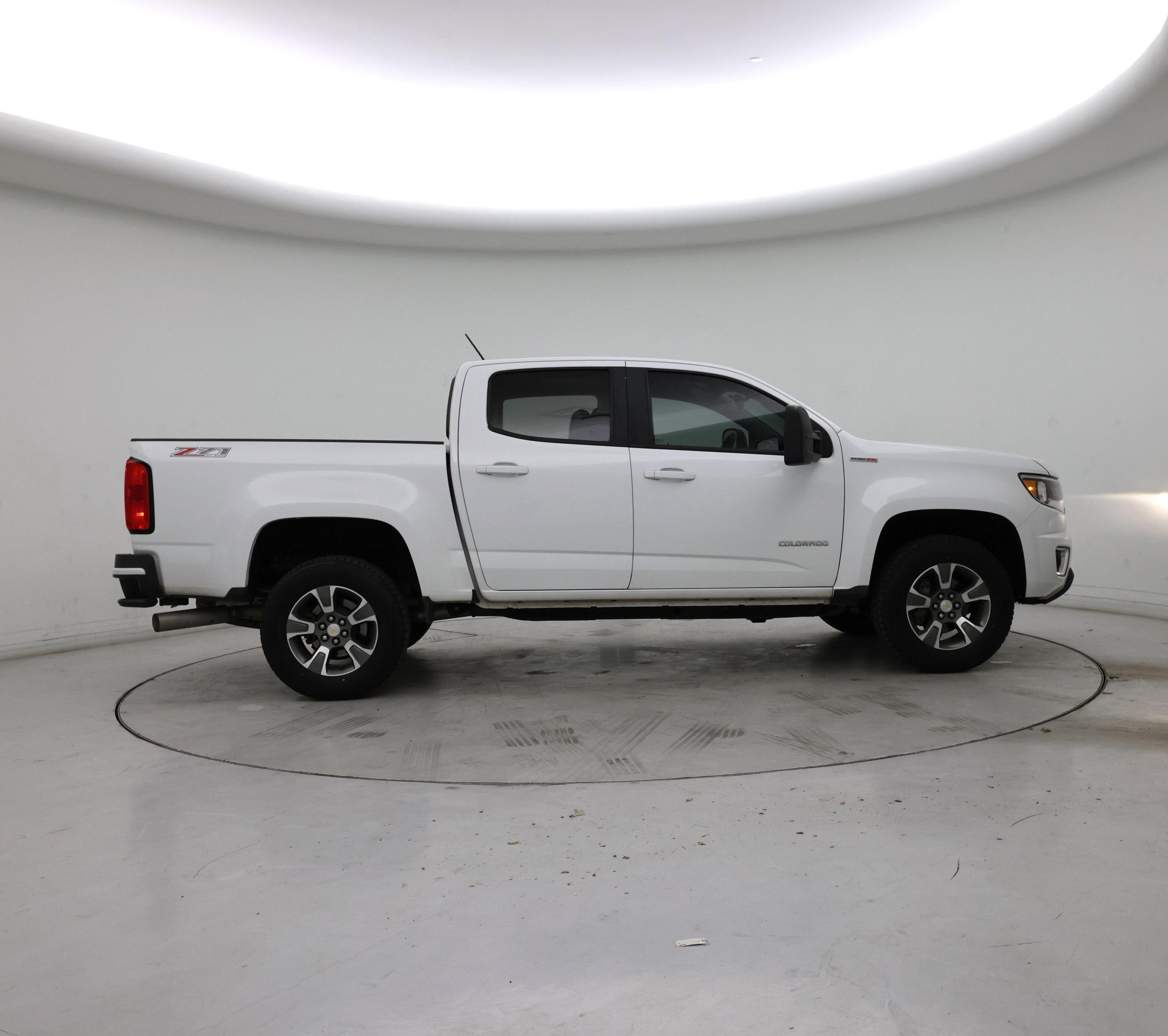 Thumbnail: 2017 Chevrolet Colorado - 7