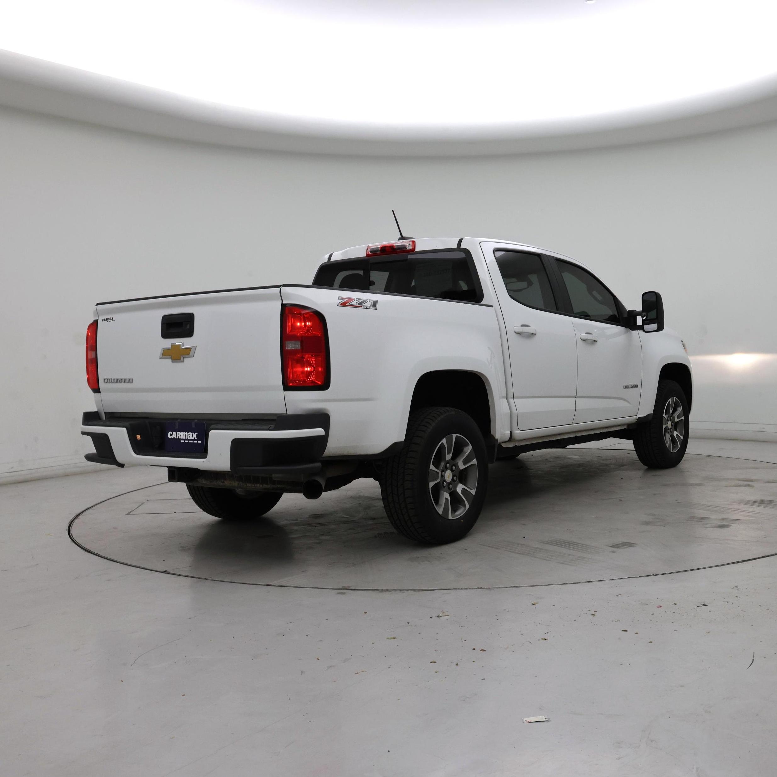 Thumbnail: 2017 Chevrolet Colorado - 8