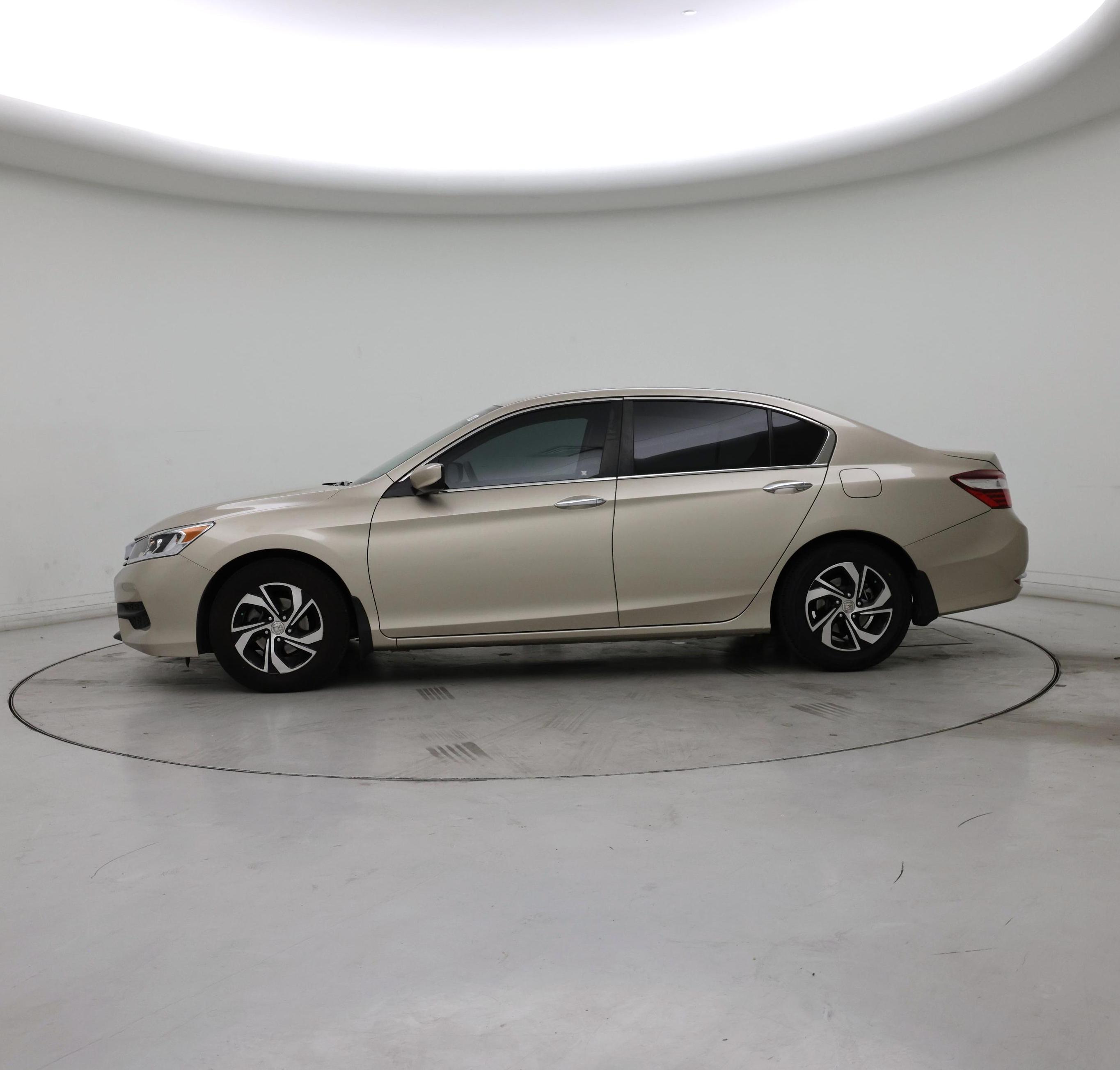 Thumbnail: 2016 Honda Accord - 3