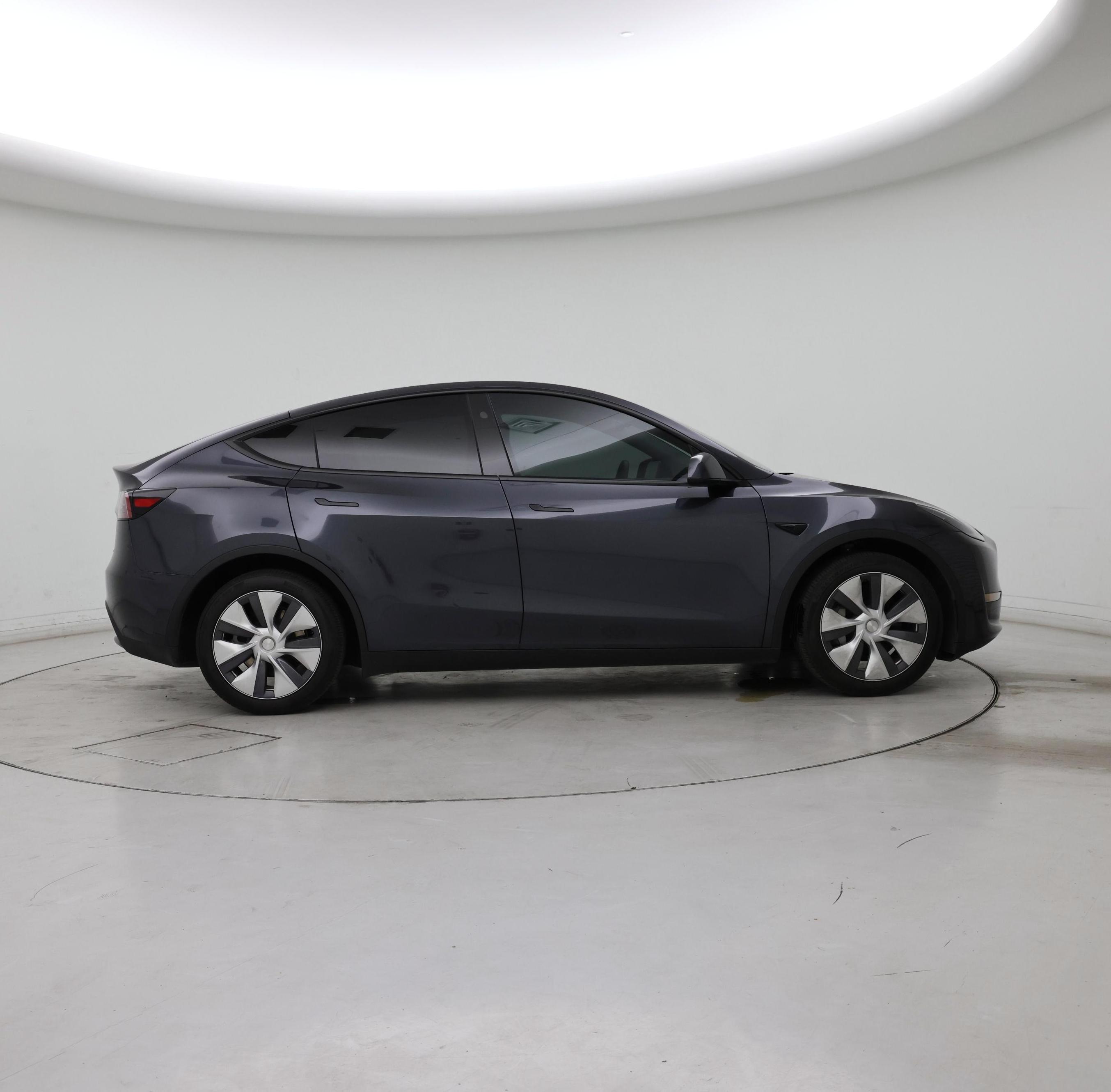 Thumbnail: 2024 Tesla Model Y - 7
