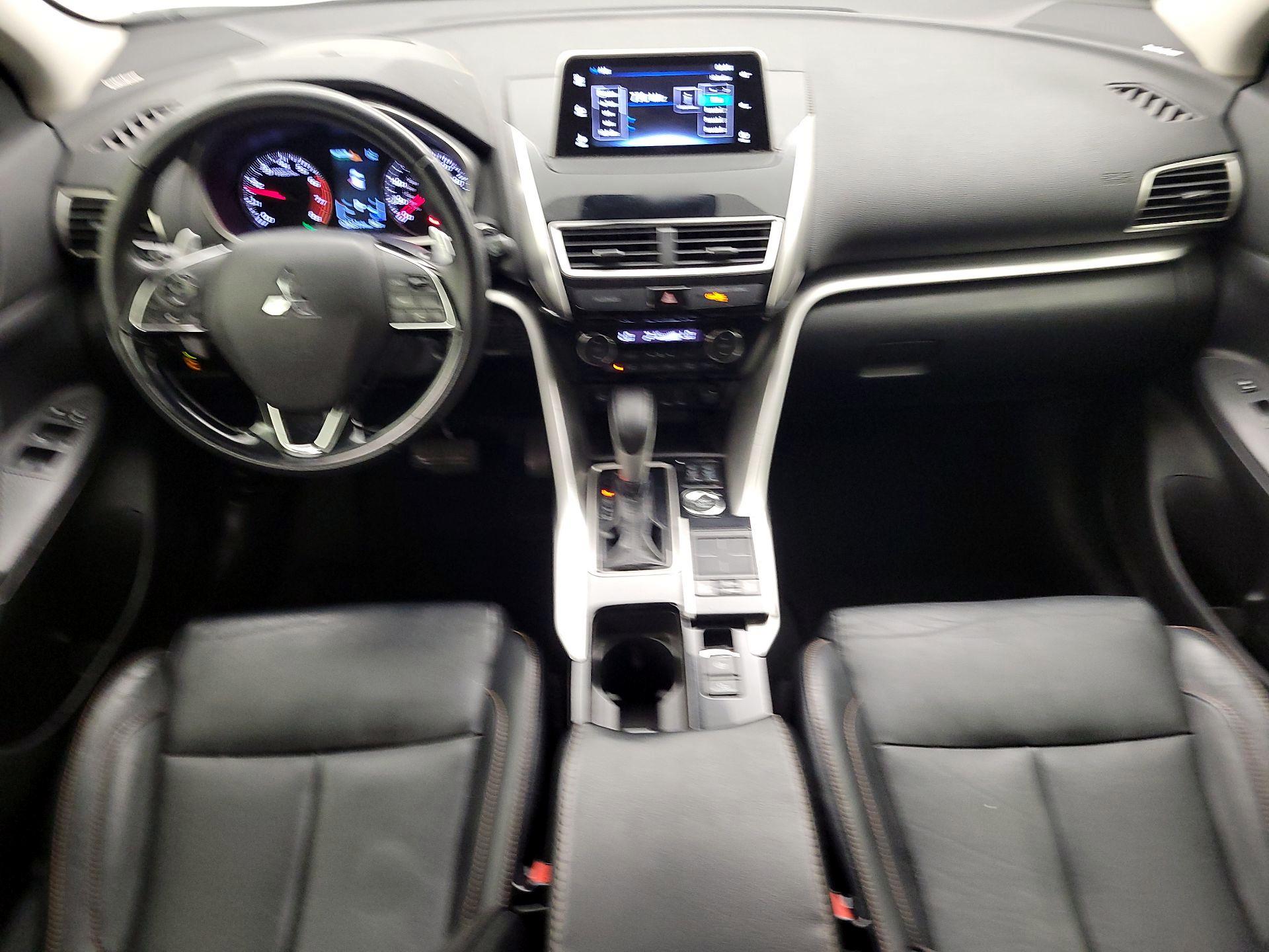 Thumbnail: 2018 Mitsubishi Eclipse Cross - 9